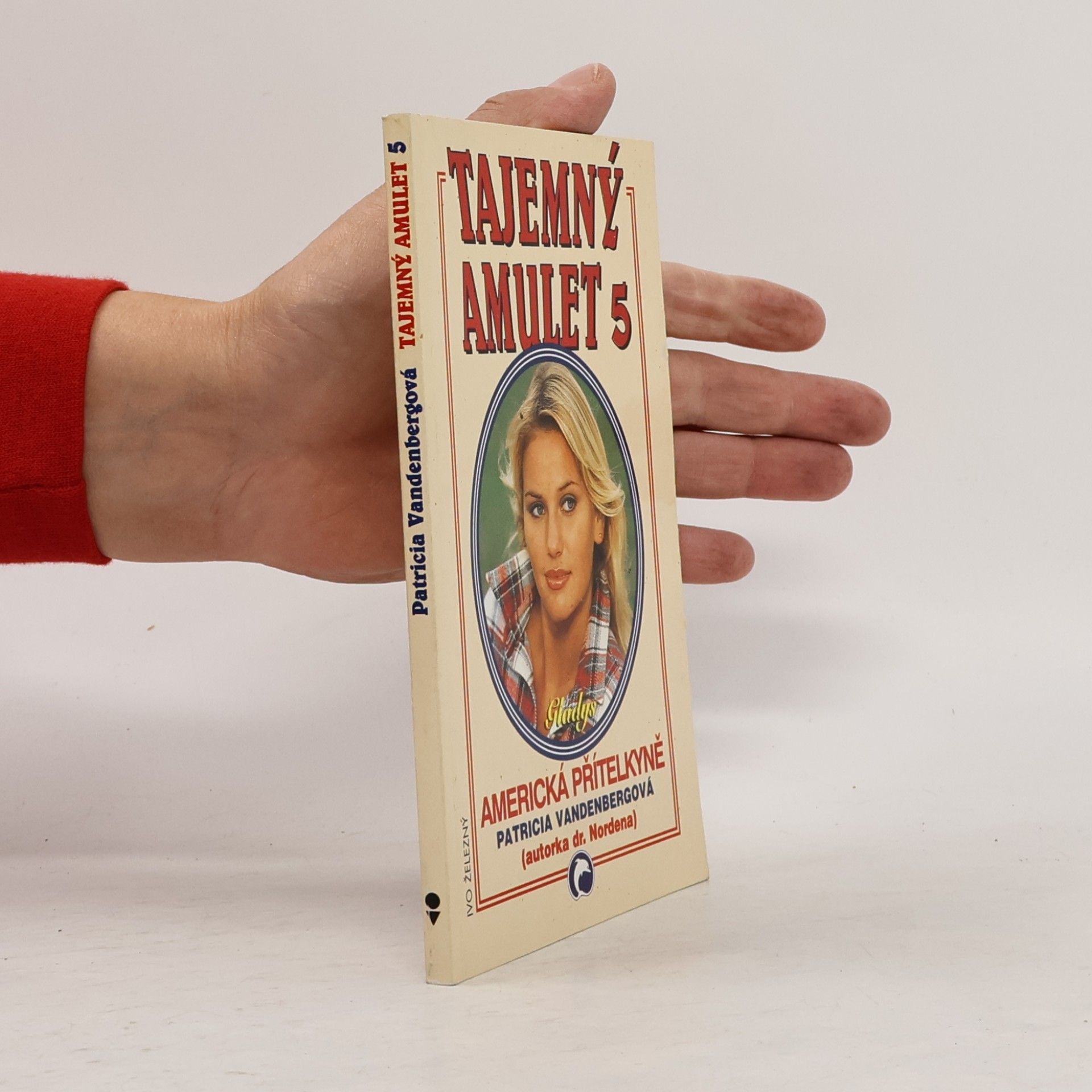 Tajemný amulet 5. Americká přítelkyně