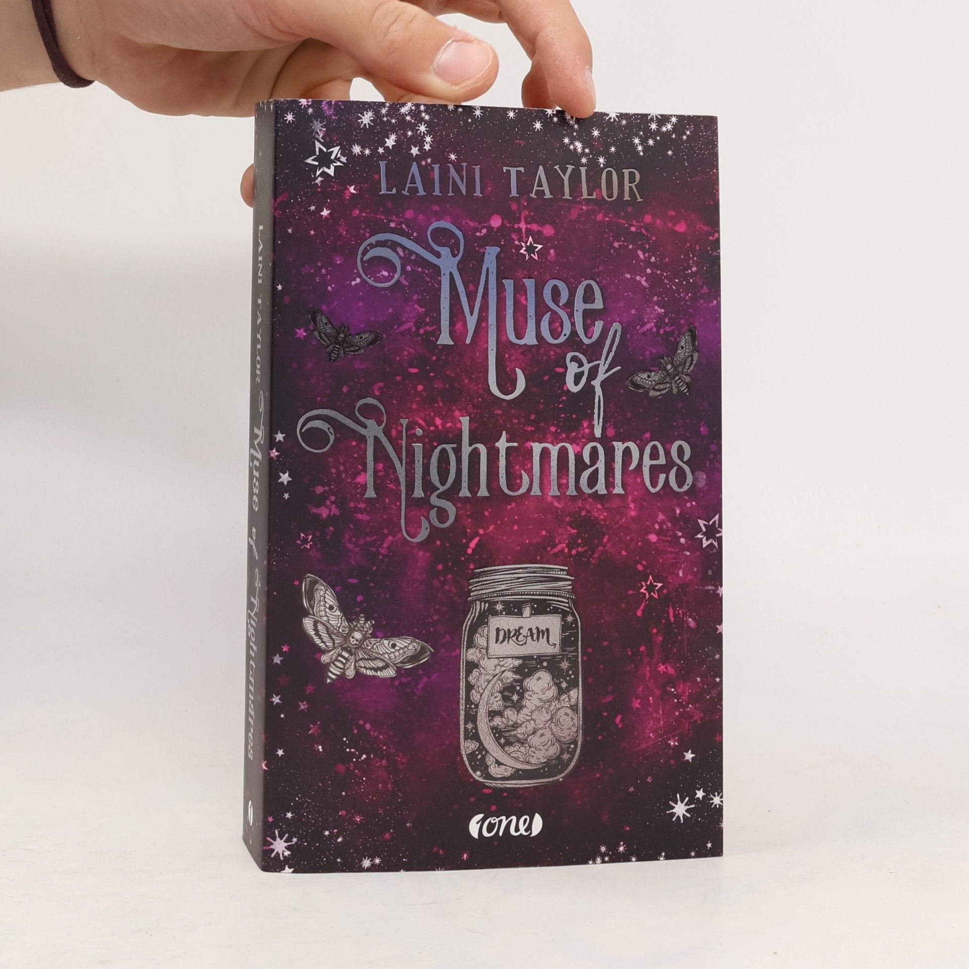 Laini Taylor Muse of Nightmares