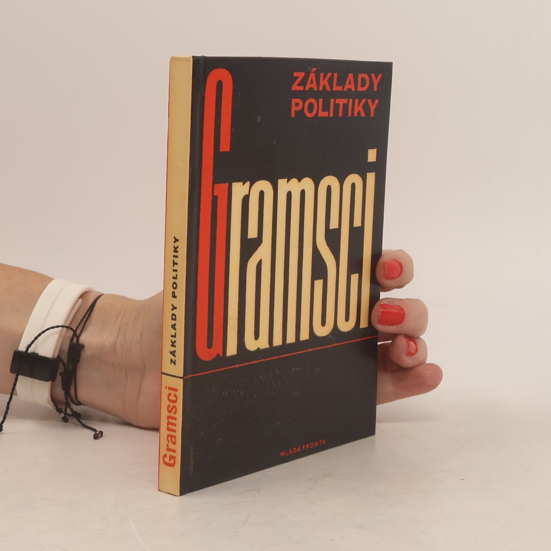 Antonio Gramsci Základy politiky