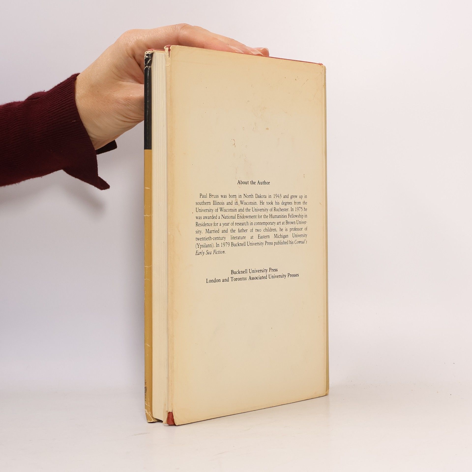 Paul Bruss Victims, Textual Strategies in Recent American Fiction