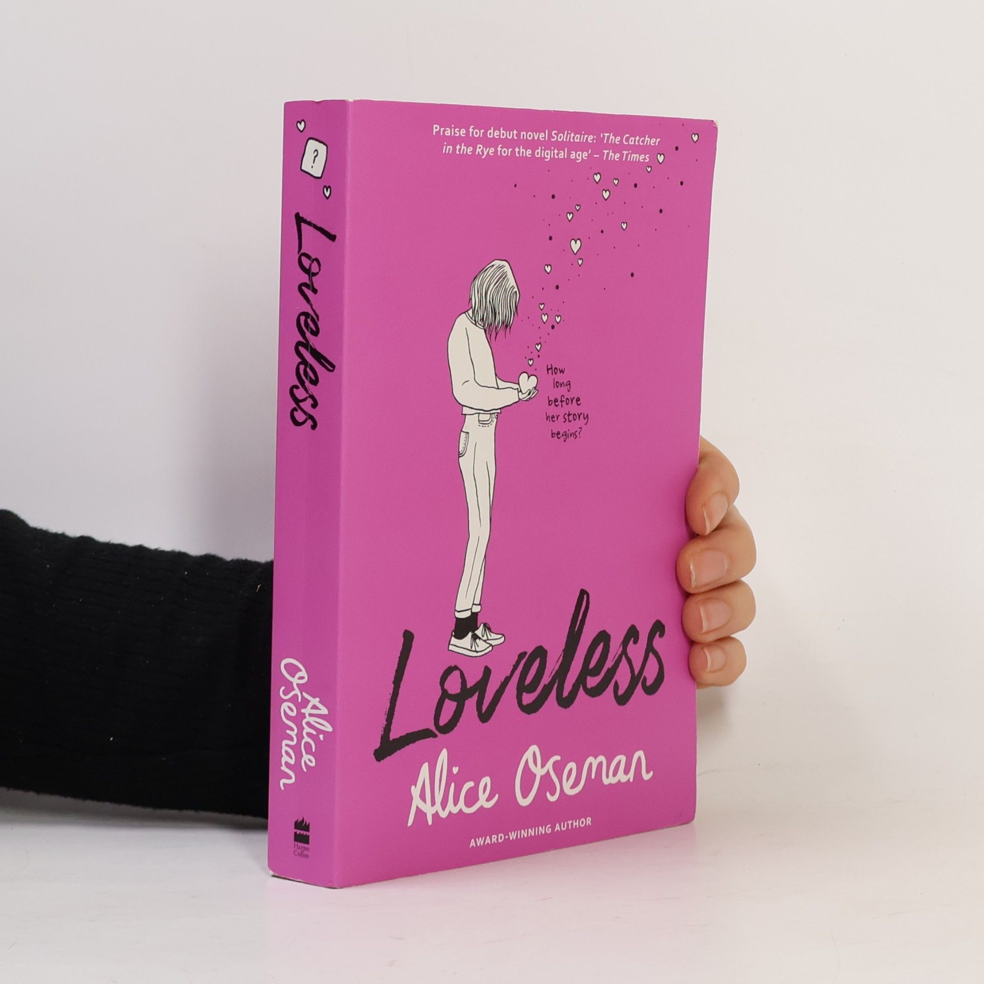 Alice Oseman Loveless