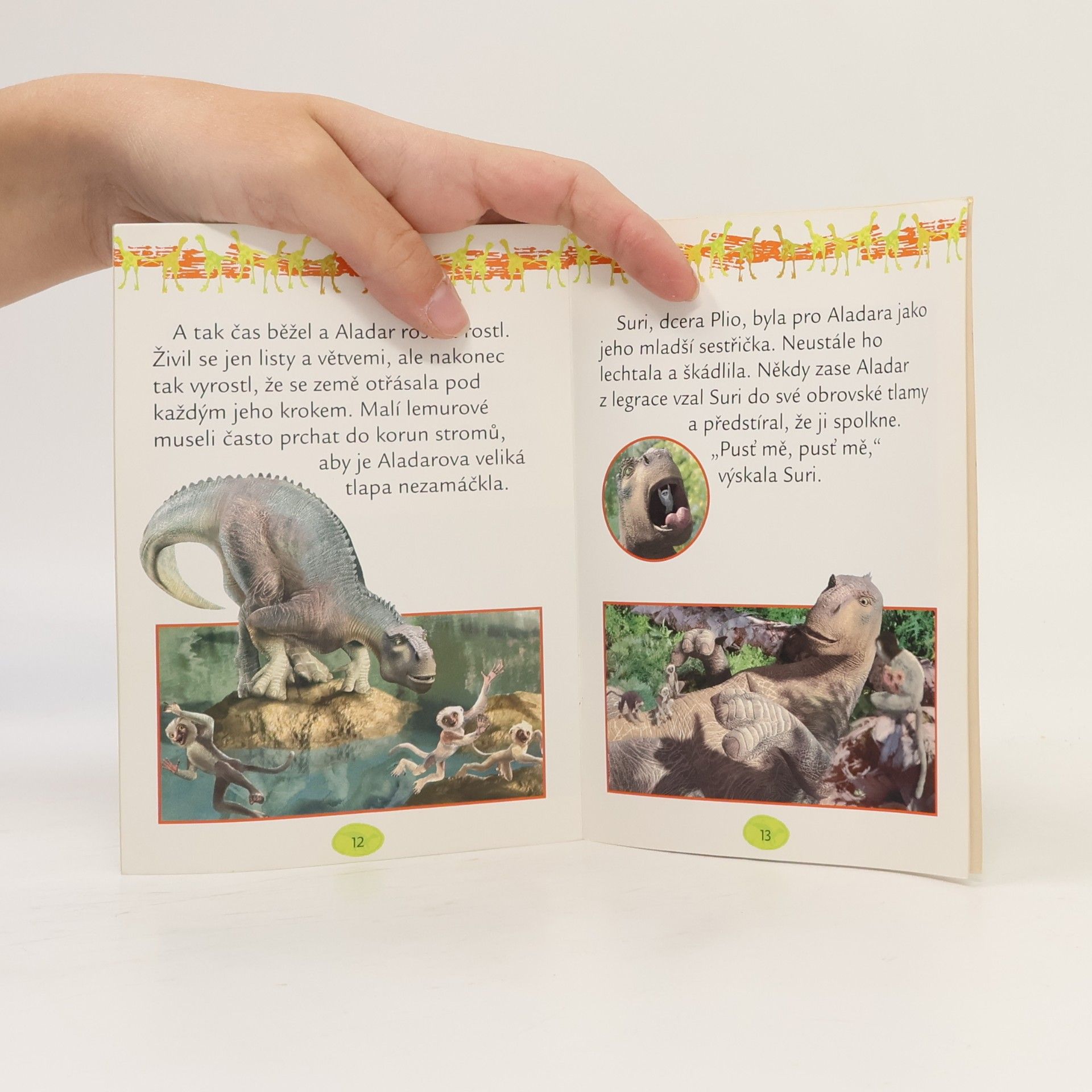 Walt Disney Dinosaurus. Aladar a lemurové