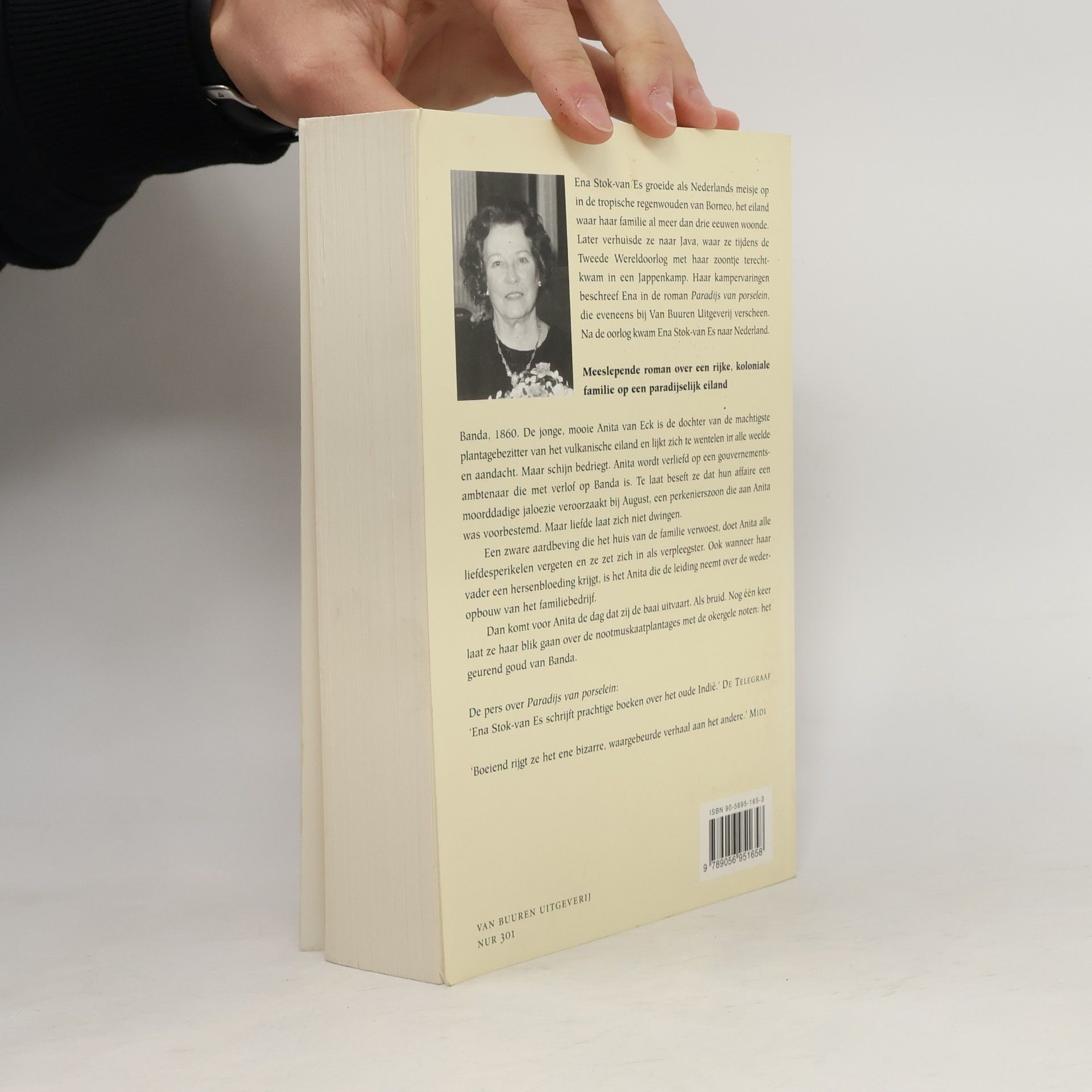 Ena Stok-van Es Geurend goud van Banda