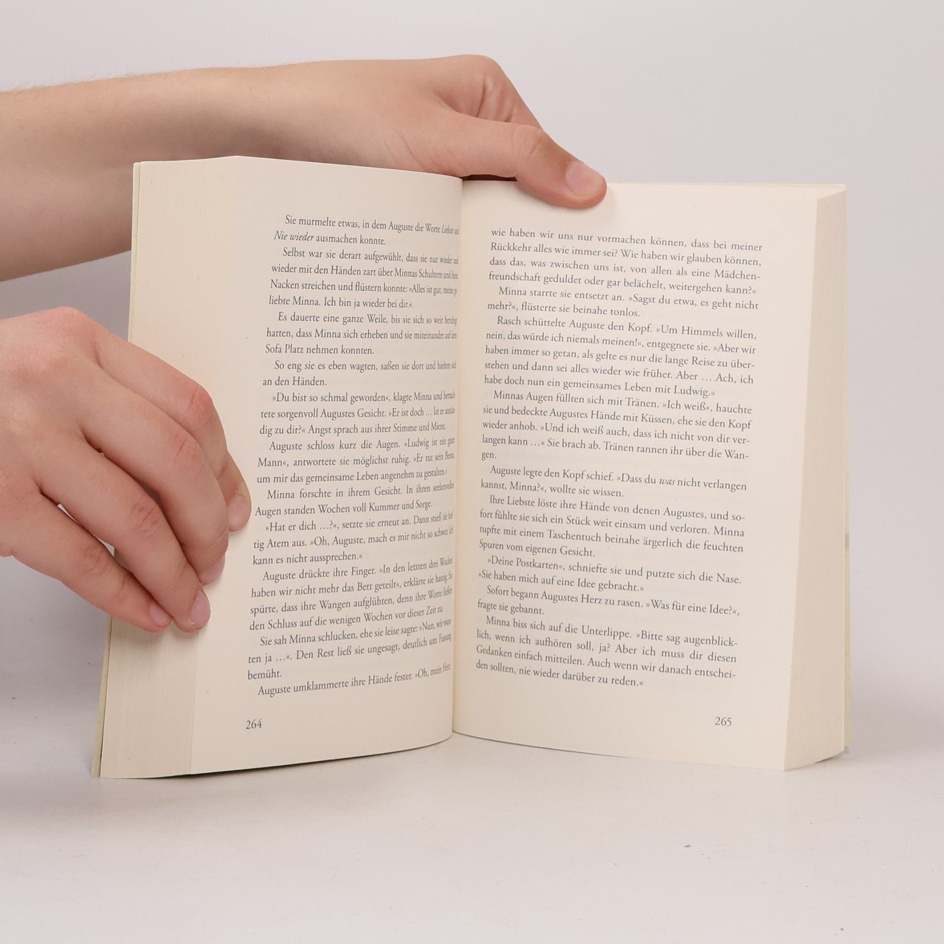Mirjam Müntefering Die Honigfrauen - Ein Sturm zieht auf: Roman - Die mitreißende Familiensaga über das Schicksal dreier Frauen! (Die Honigfrauen-Saga, Band 1)
