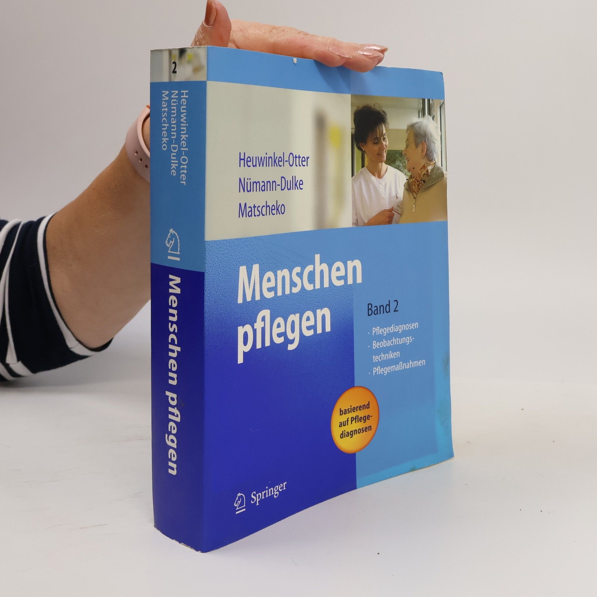Autorenkollektiv Menschen pflegen