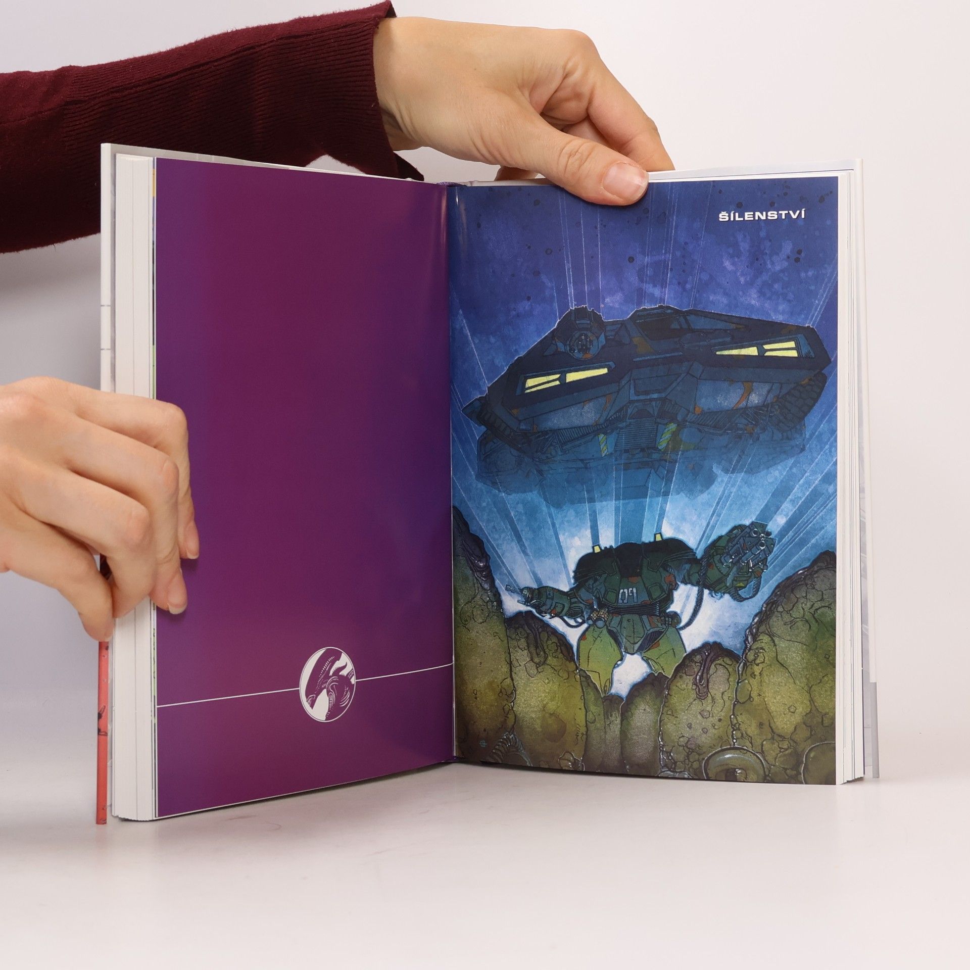 Martina D. Antonínová Vetřelci omnibus. Kniha čtvrtá