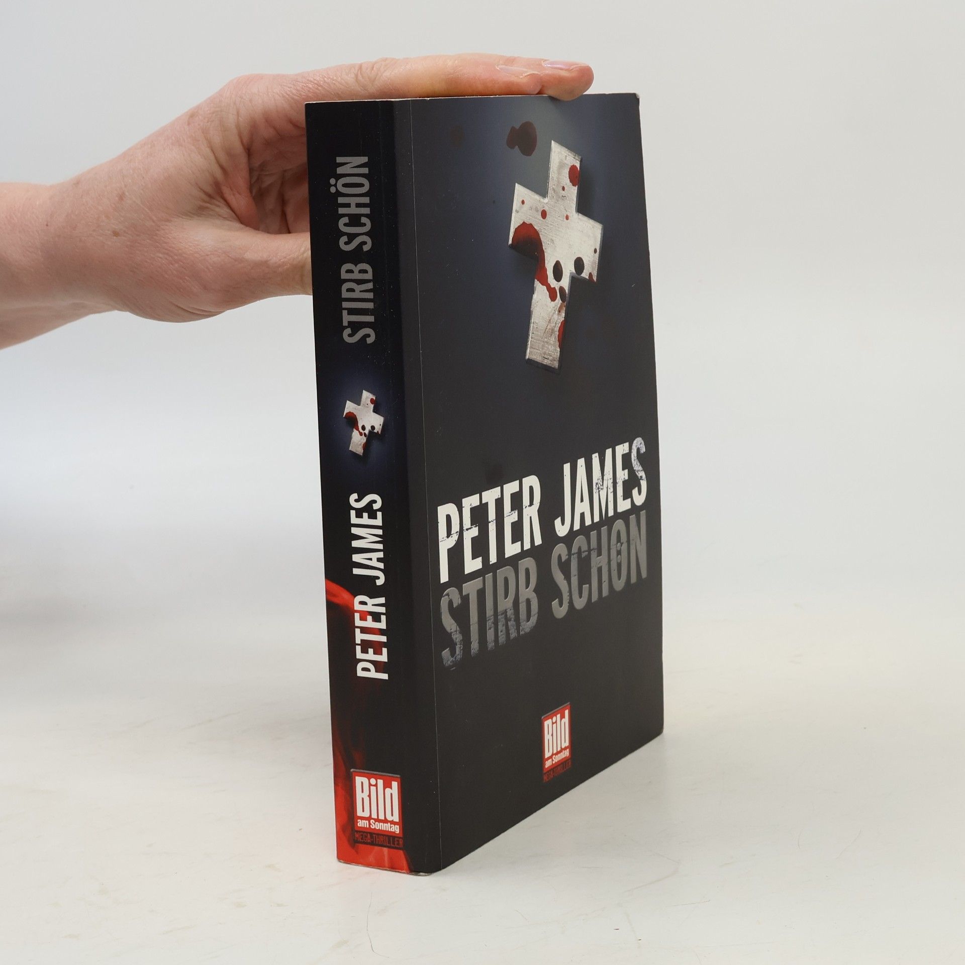 Peter James Stirb schön