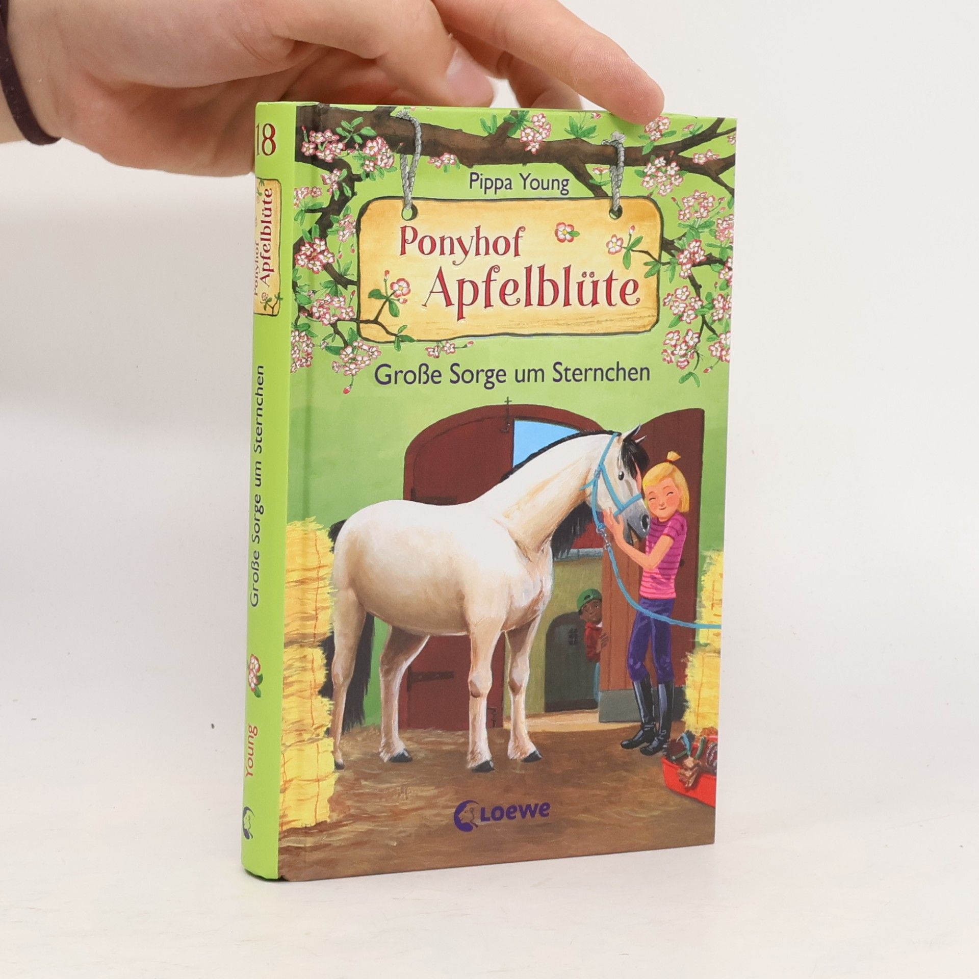 Pippa Young Ponyhof Apfelblüte (Band 18) - Große Sorge um Sternchen