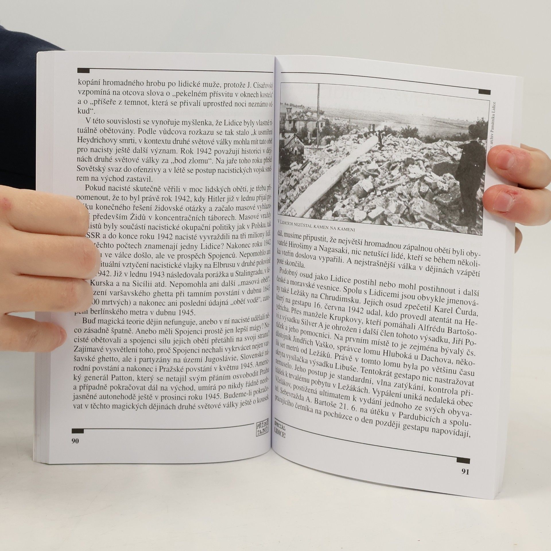 Autorenkollektiv Přísně tajne - Lidice