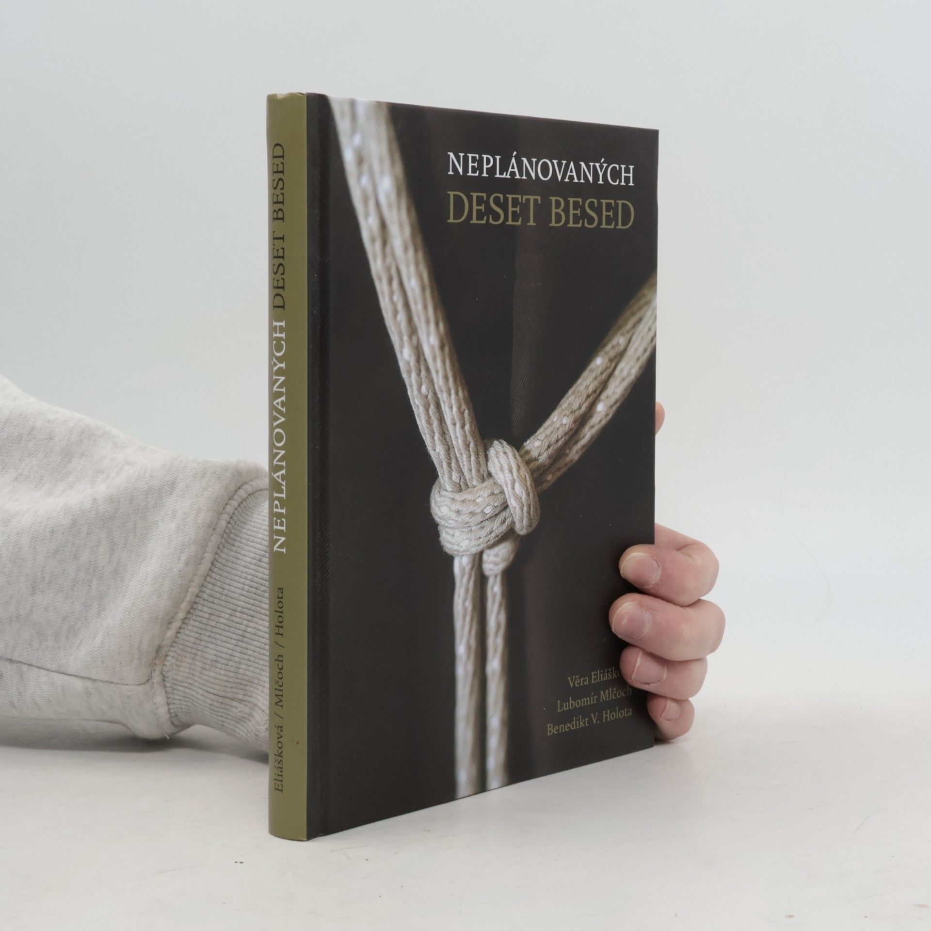 Neplánovaných deset besed