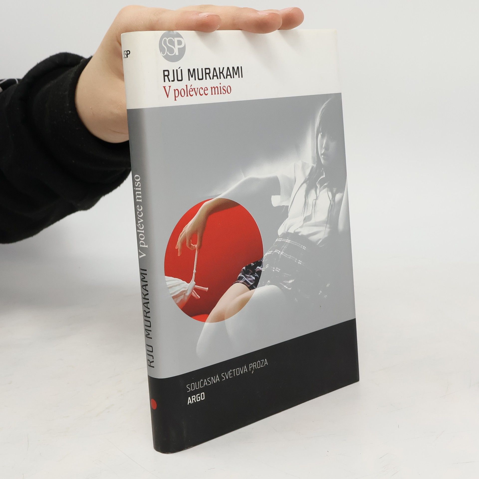 Rjú Murakami V polévce miso