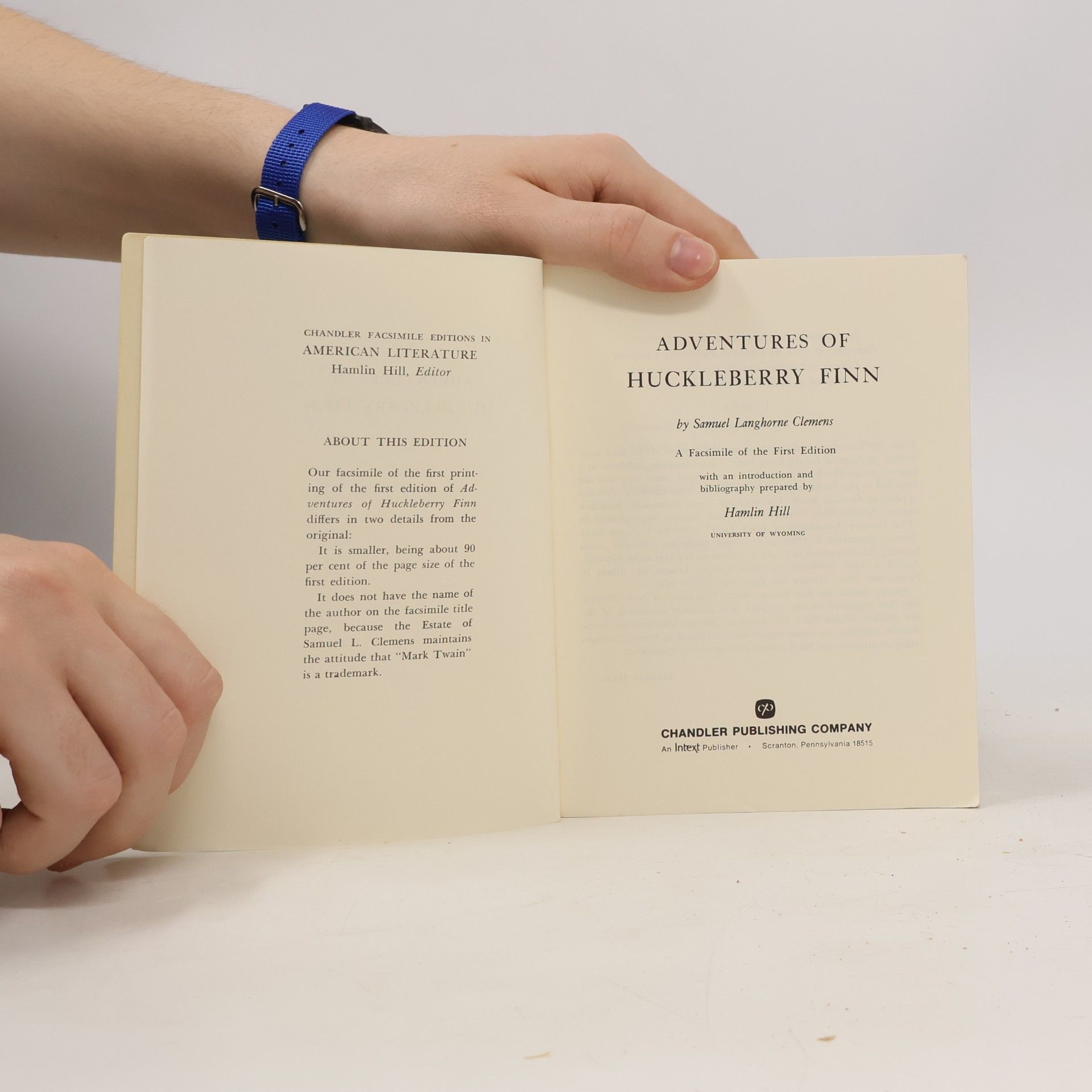 S. L. Clemens Adventures of Huckleberry Finn