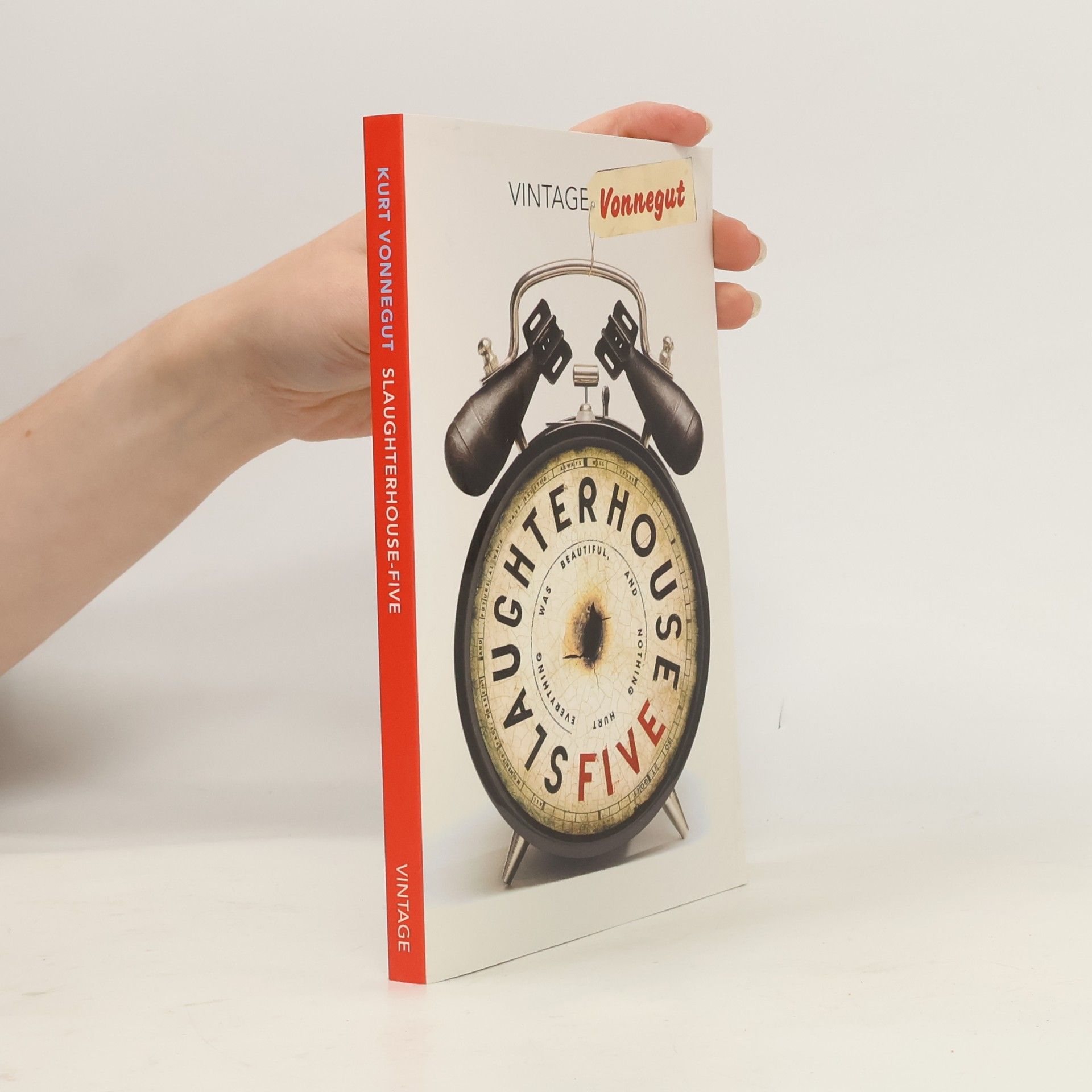 Slaughterhouse-Five, or, The children's crusade : a duty-dance with death