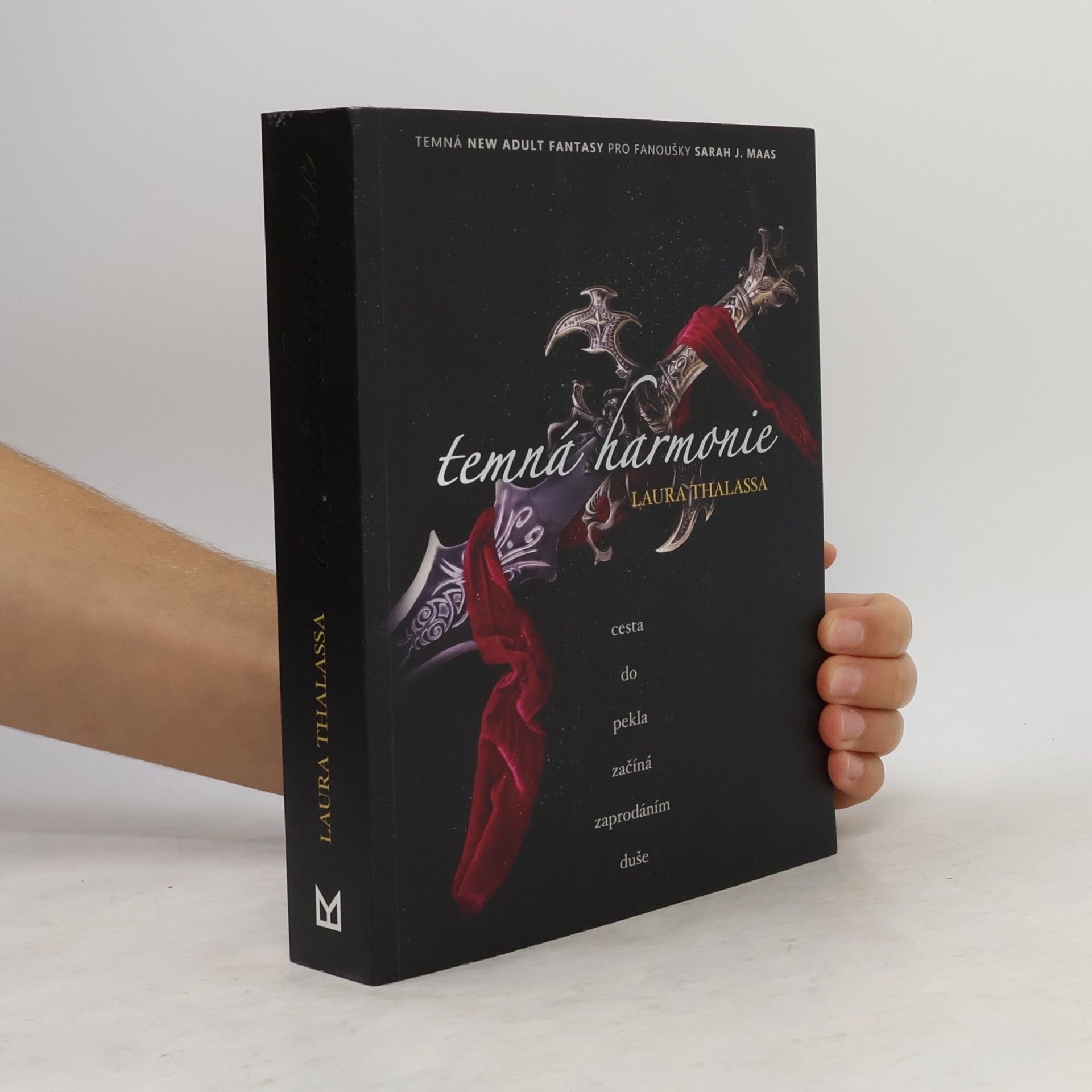 Laura Thalassa Temná harmonie