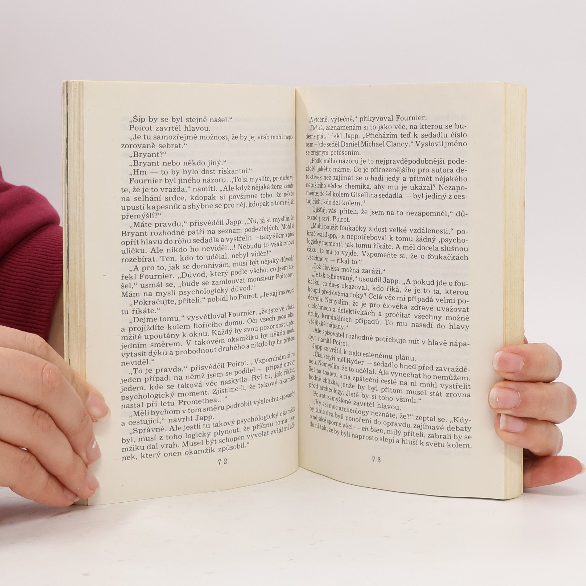 Agatha Christie Smrt v oblacích