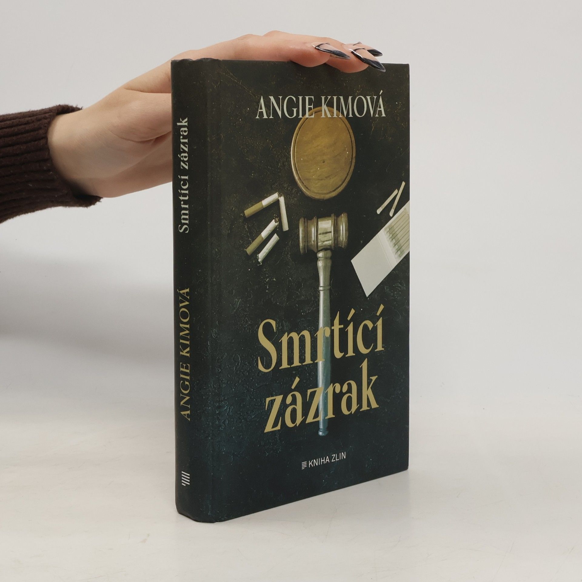 Angie Kim Smrtící zázrak