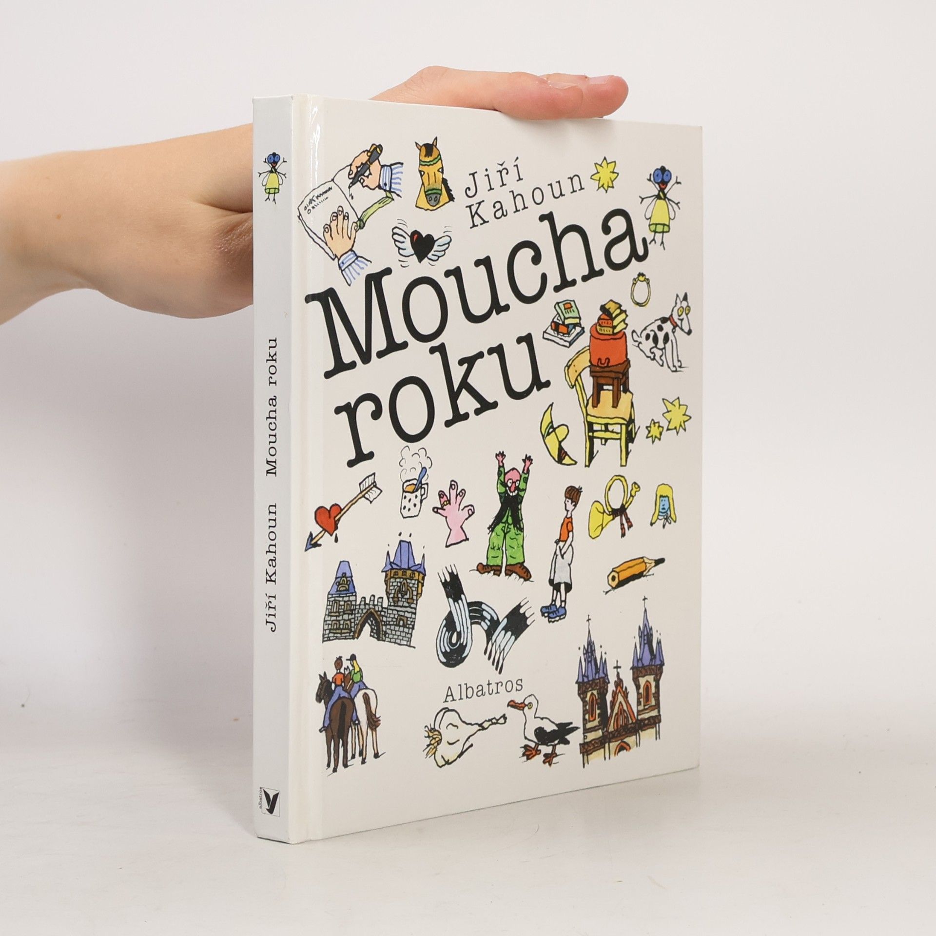 Moucha roku