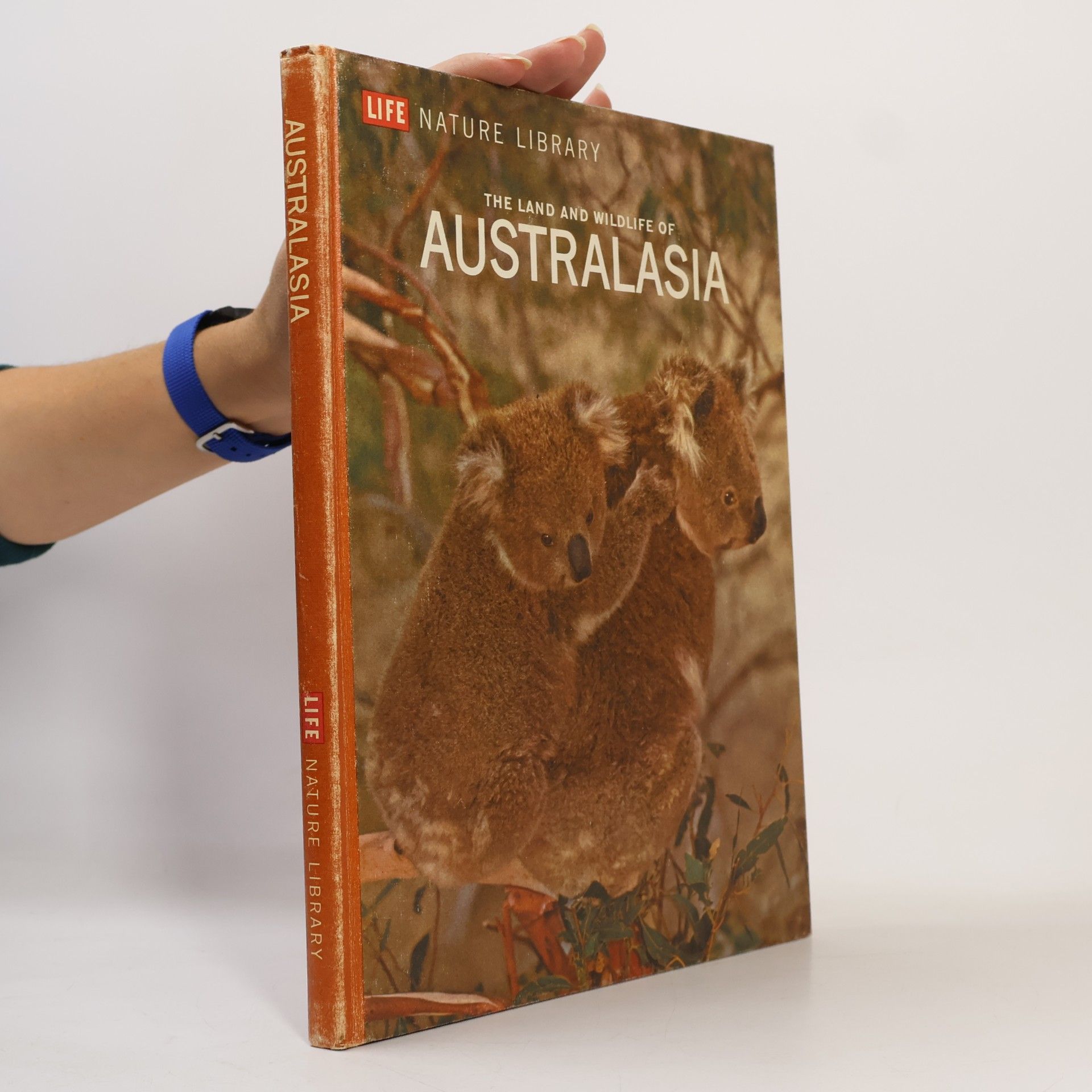 Various authors The Land and Wildlife of Australasia