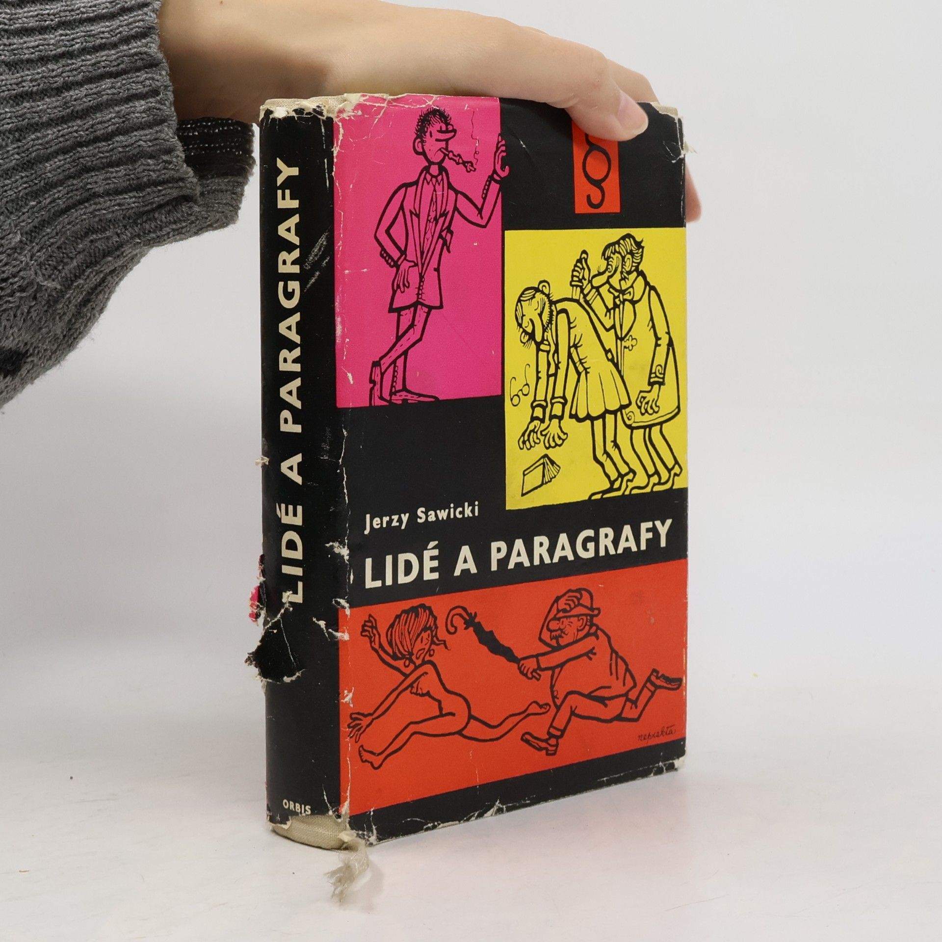 Lidé a paragrafy