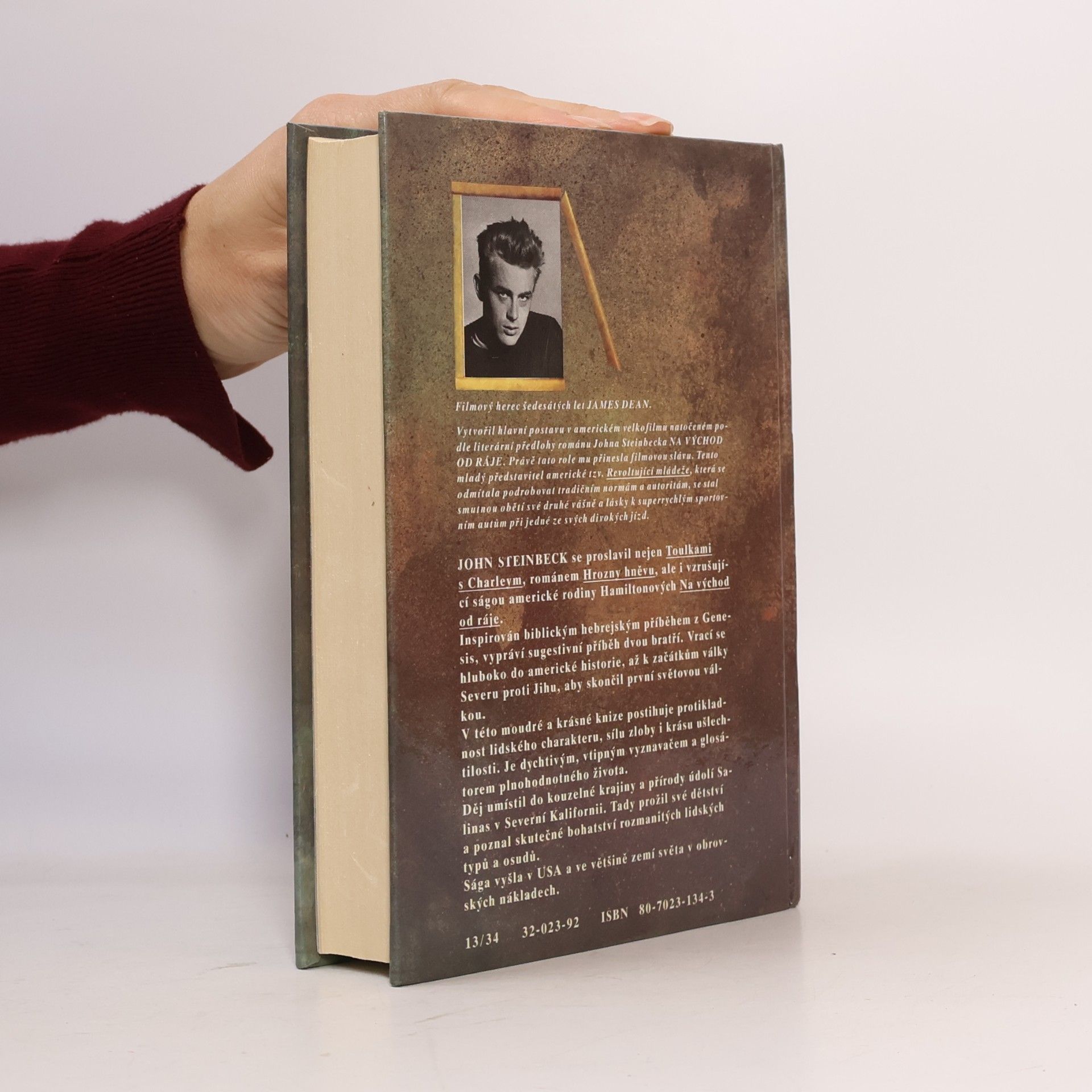 John Steinbeck Na východ od ráje