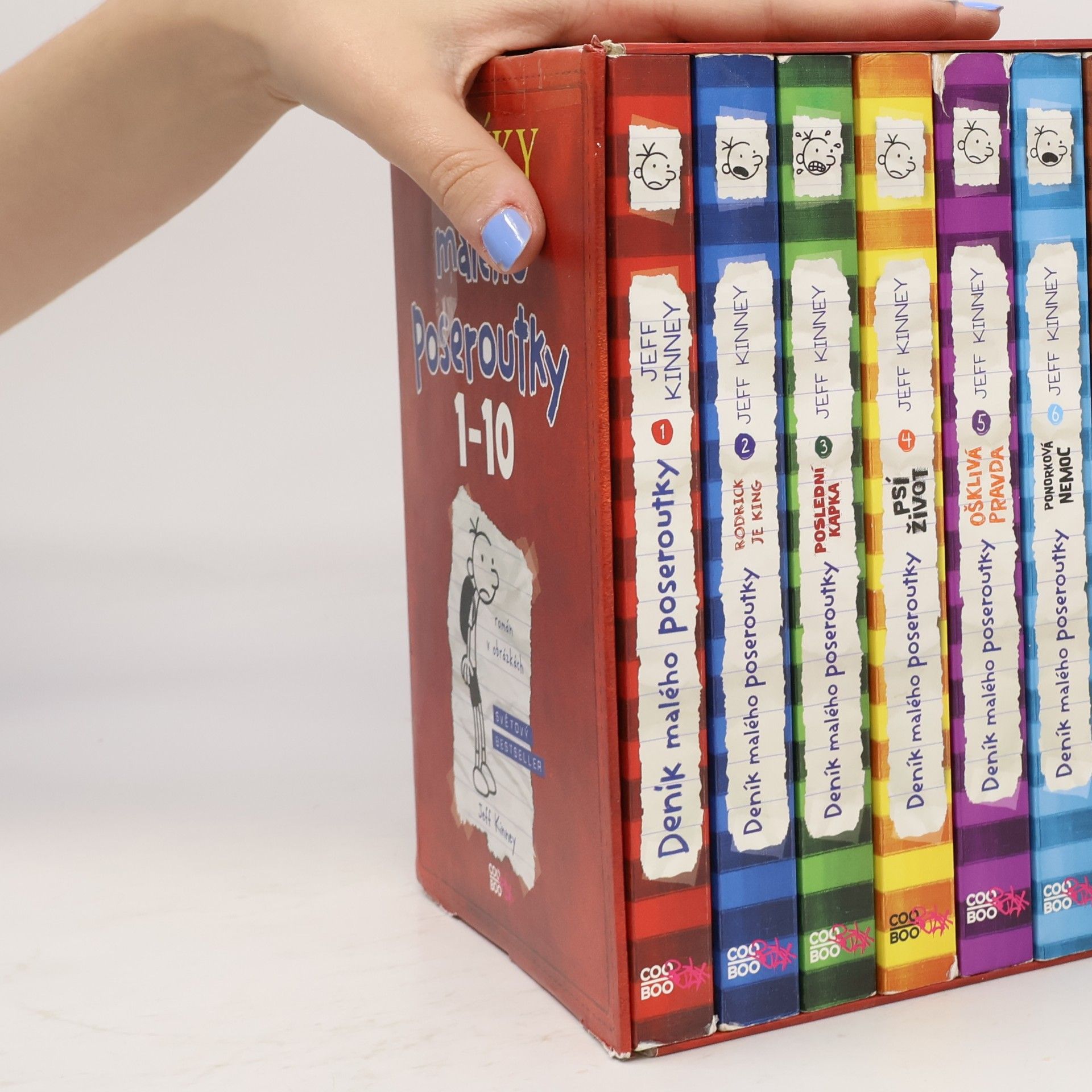 Jeff Kinney Deník malého poseroutky 1-10 (box)