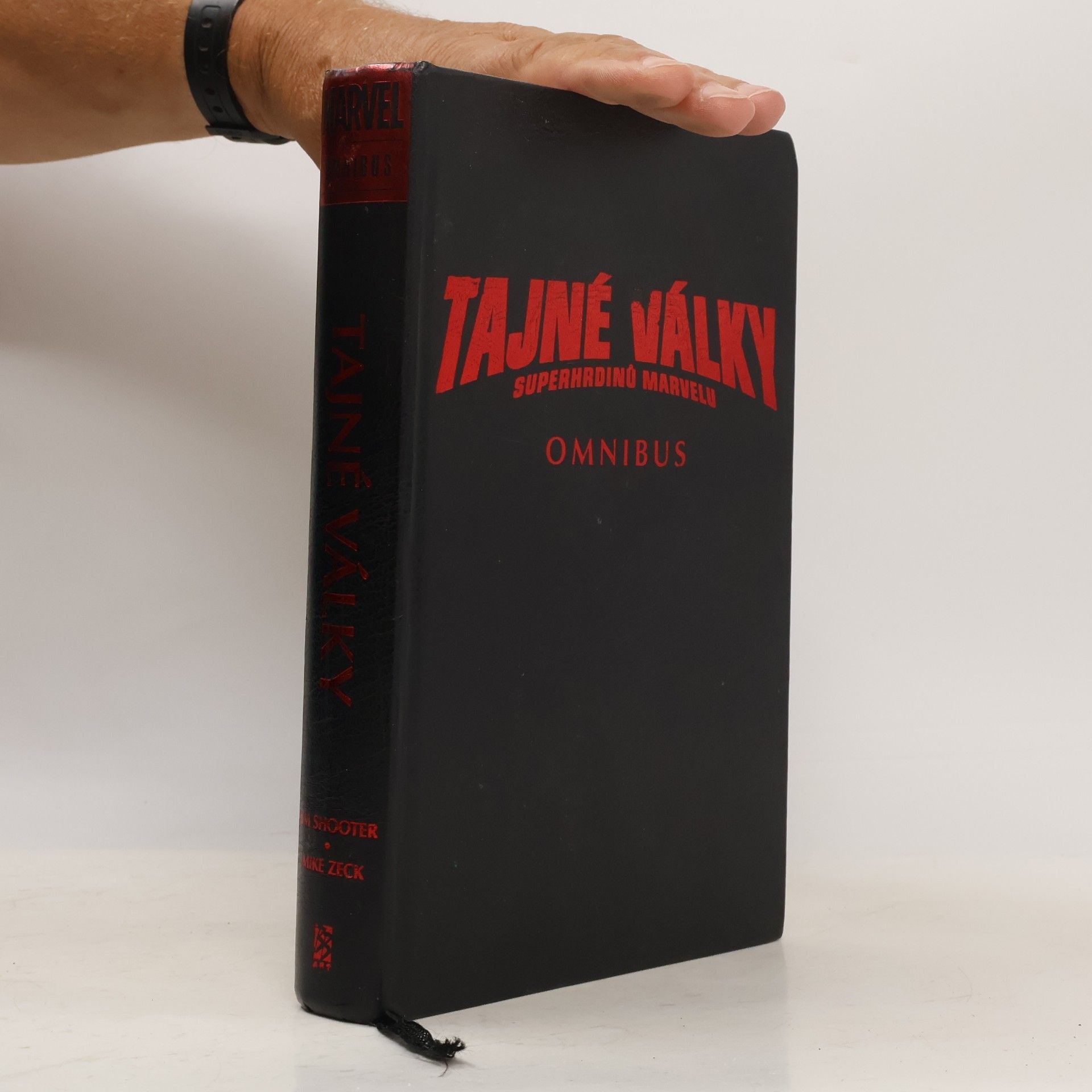 Jim Shooter Tajné války superhrdinů Marvelu : omnibus