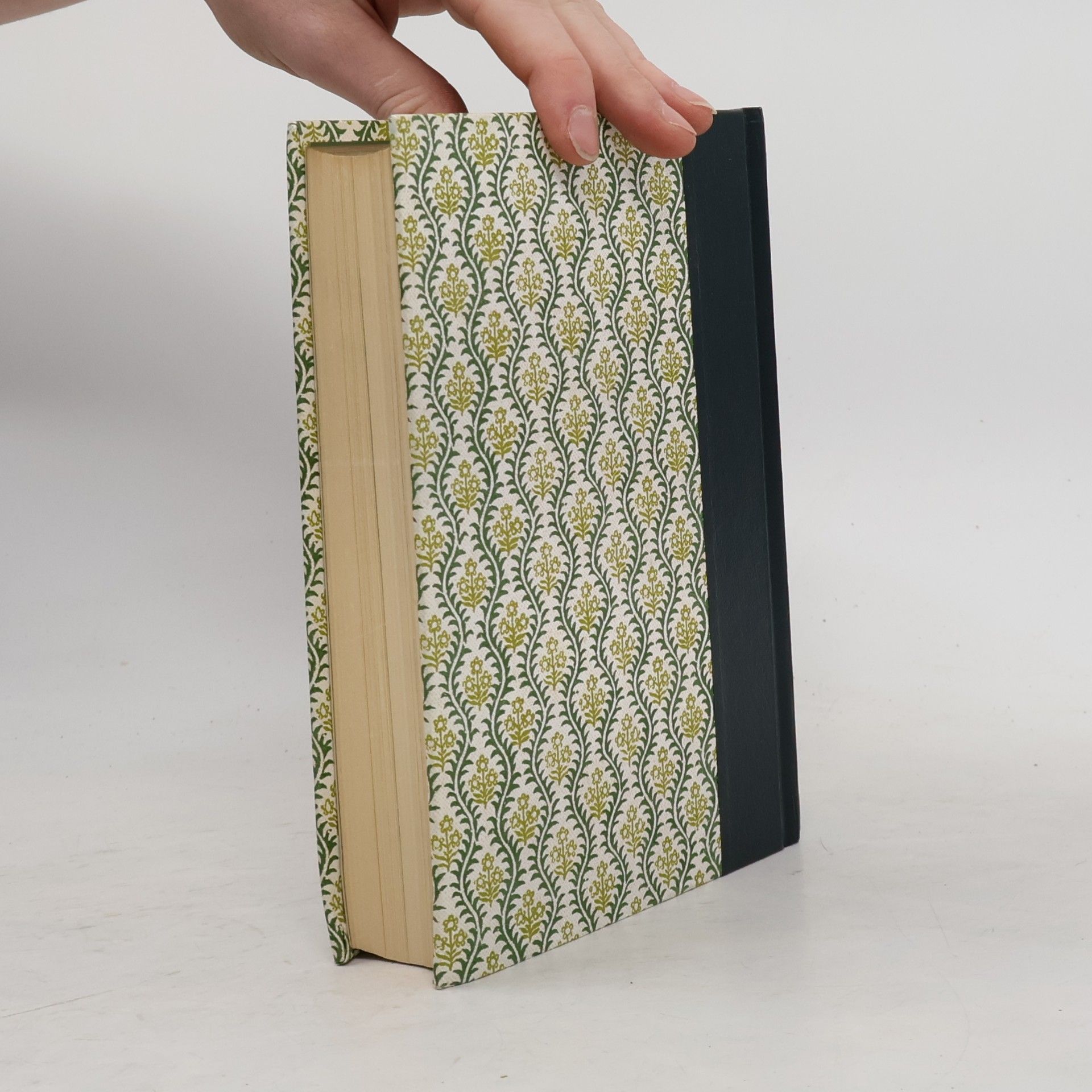 Catherine Marchant Reader's Digest Condensed Books Volume 2: 1977