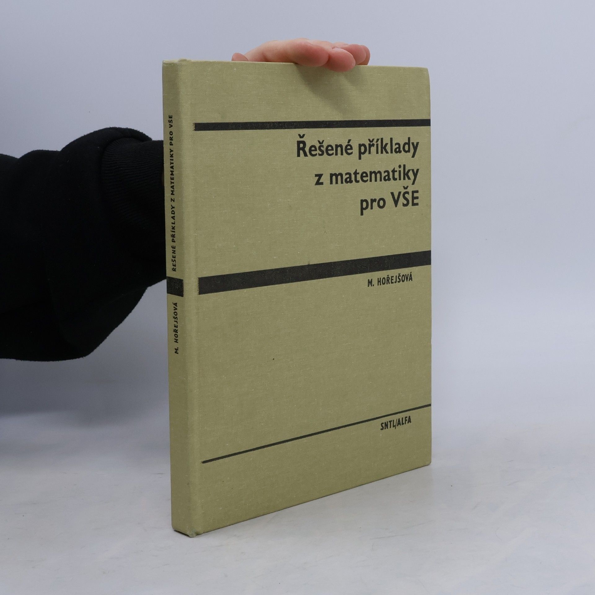 Milena Hořejšová Řešené příklady z matematiky pro VŠE