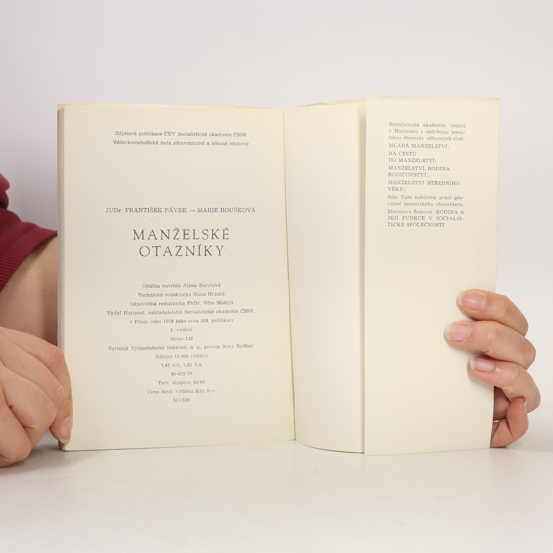 Marie Houšková Manželské otazníky