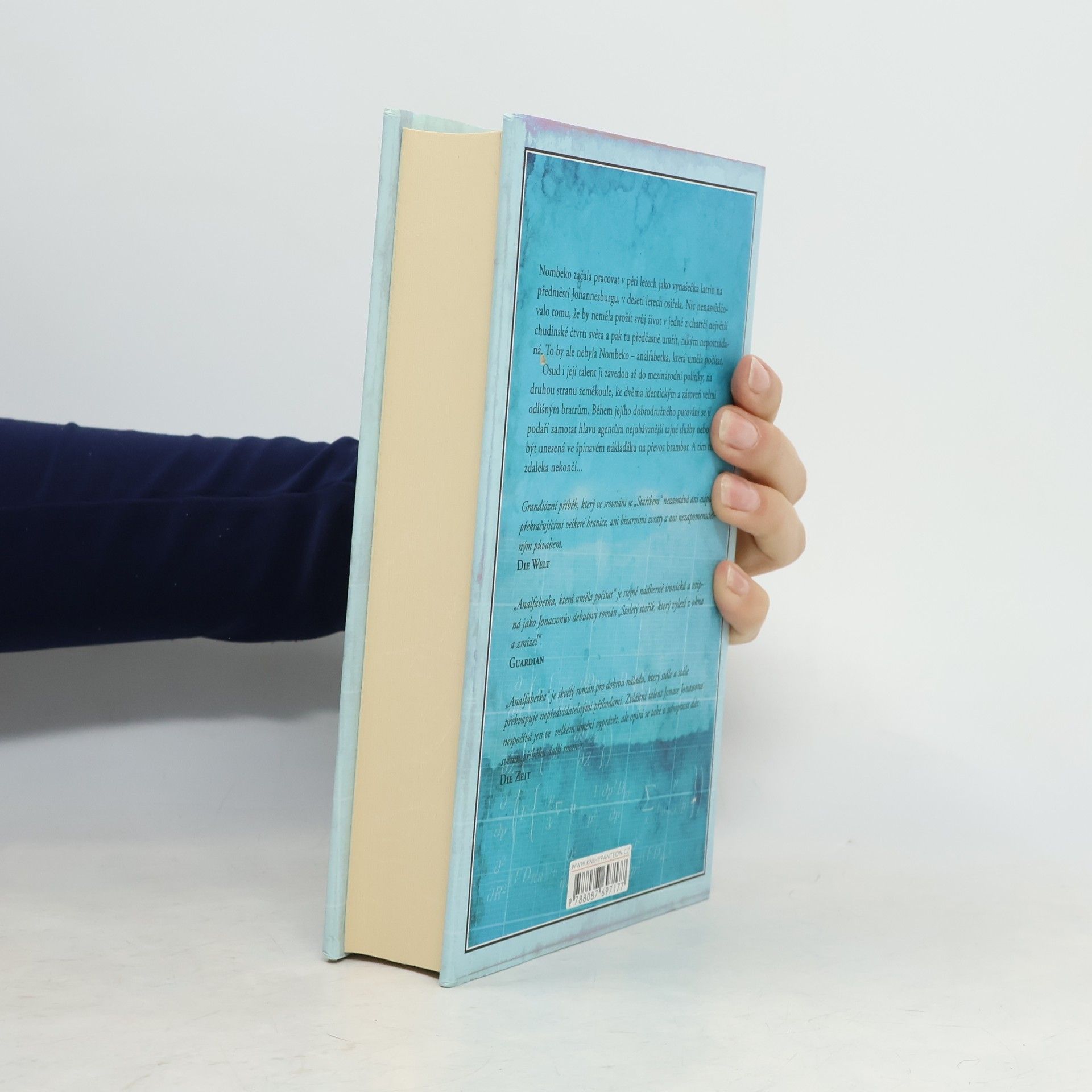 Jonas Jonasson Analfabetka, která uměla počítat