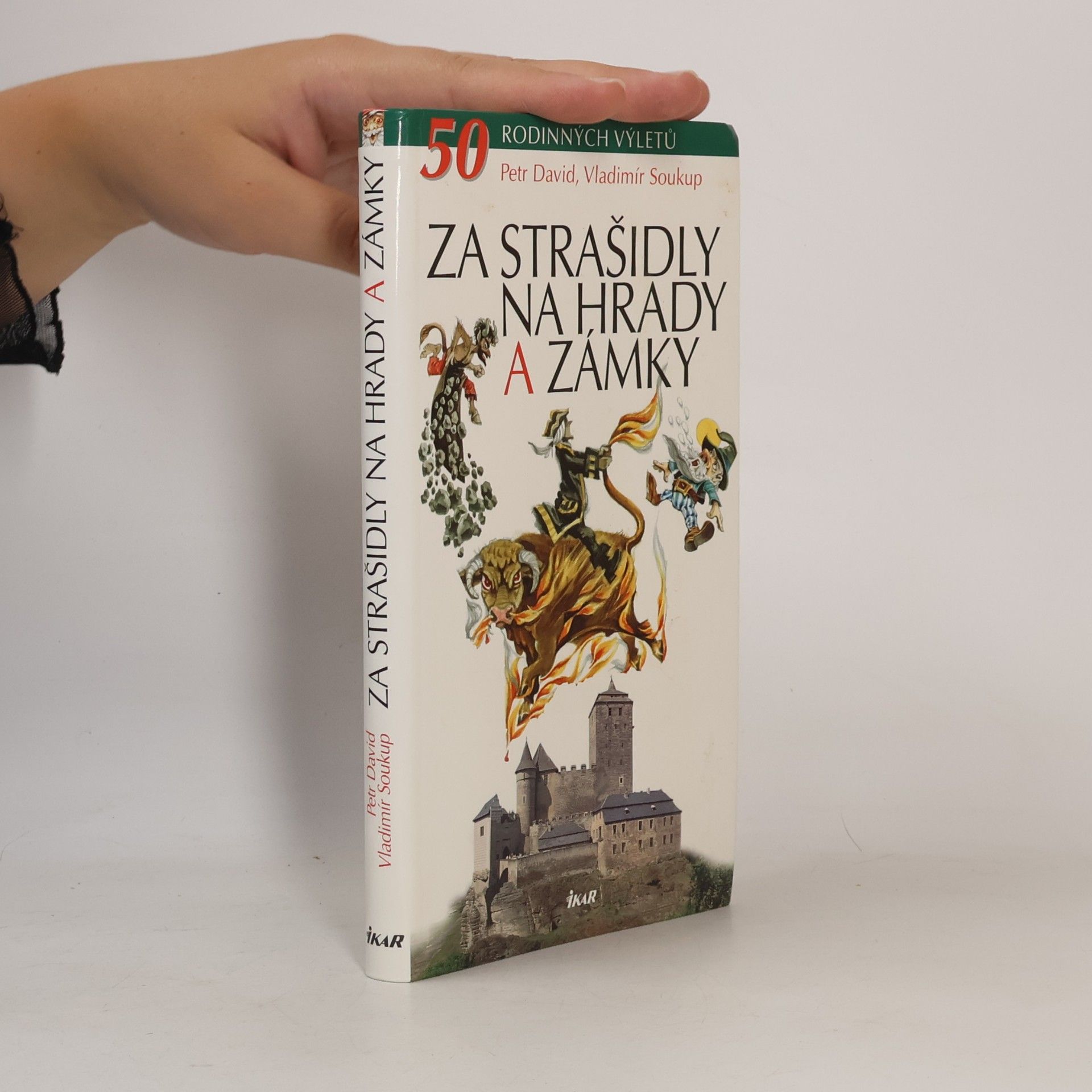 Peter David Za strašidly na hrady a zámky