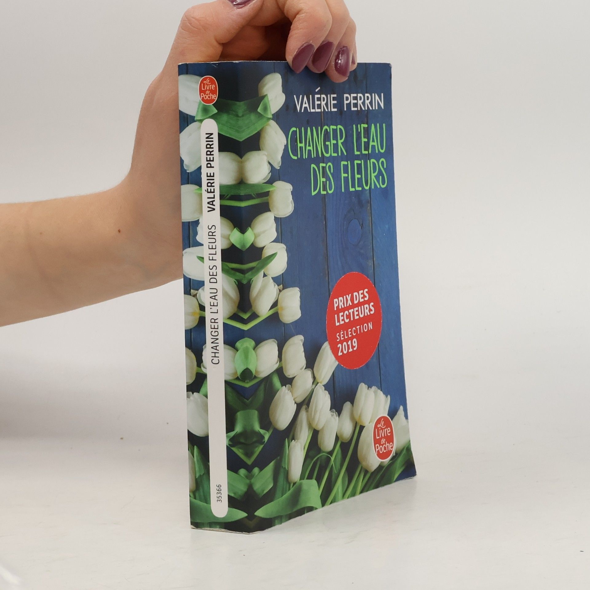 Valérie Perrin Changer l'eau des fleurs