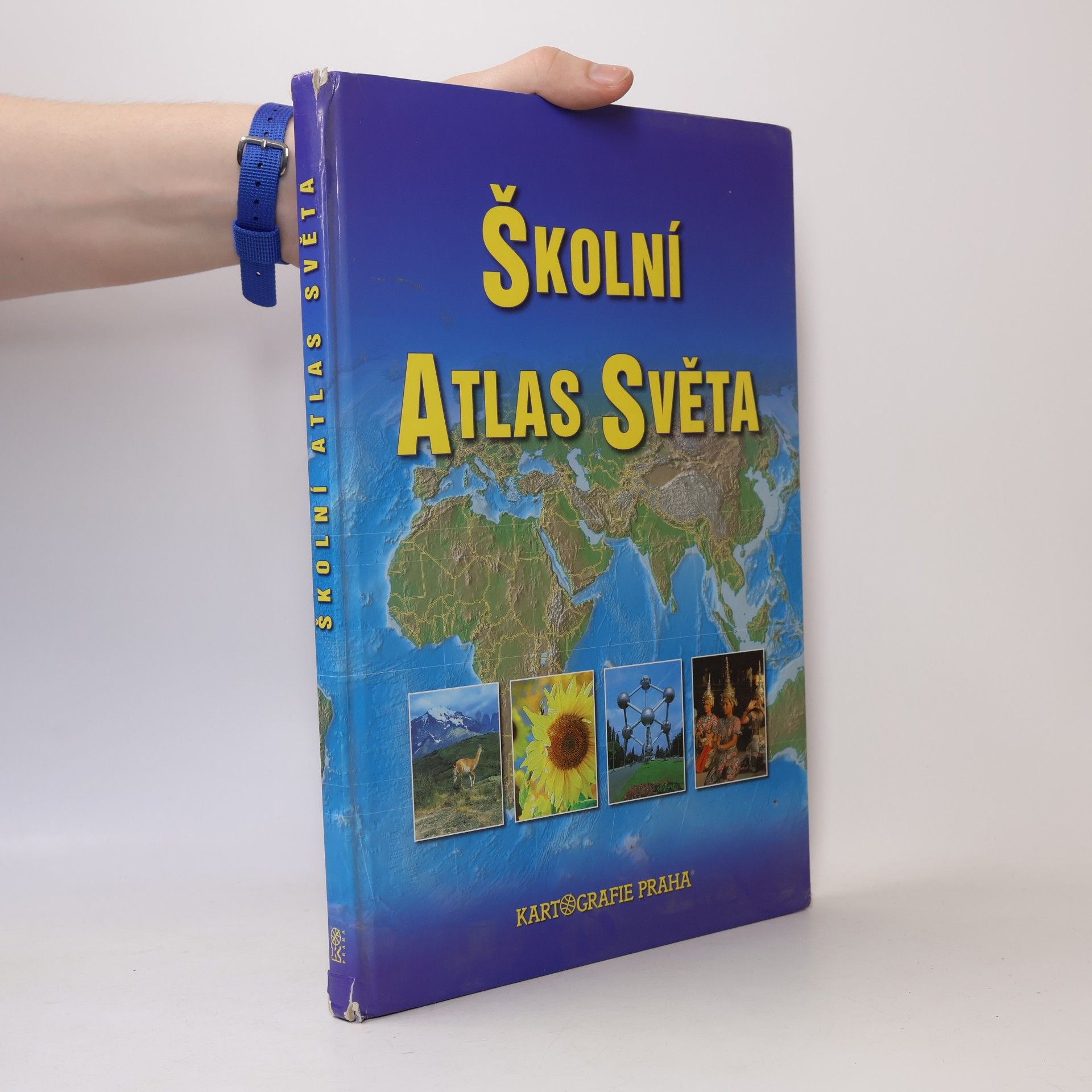 Kolektiv autorů Školní atlas světa