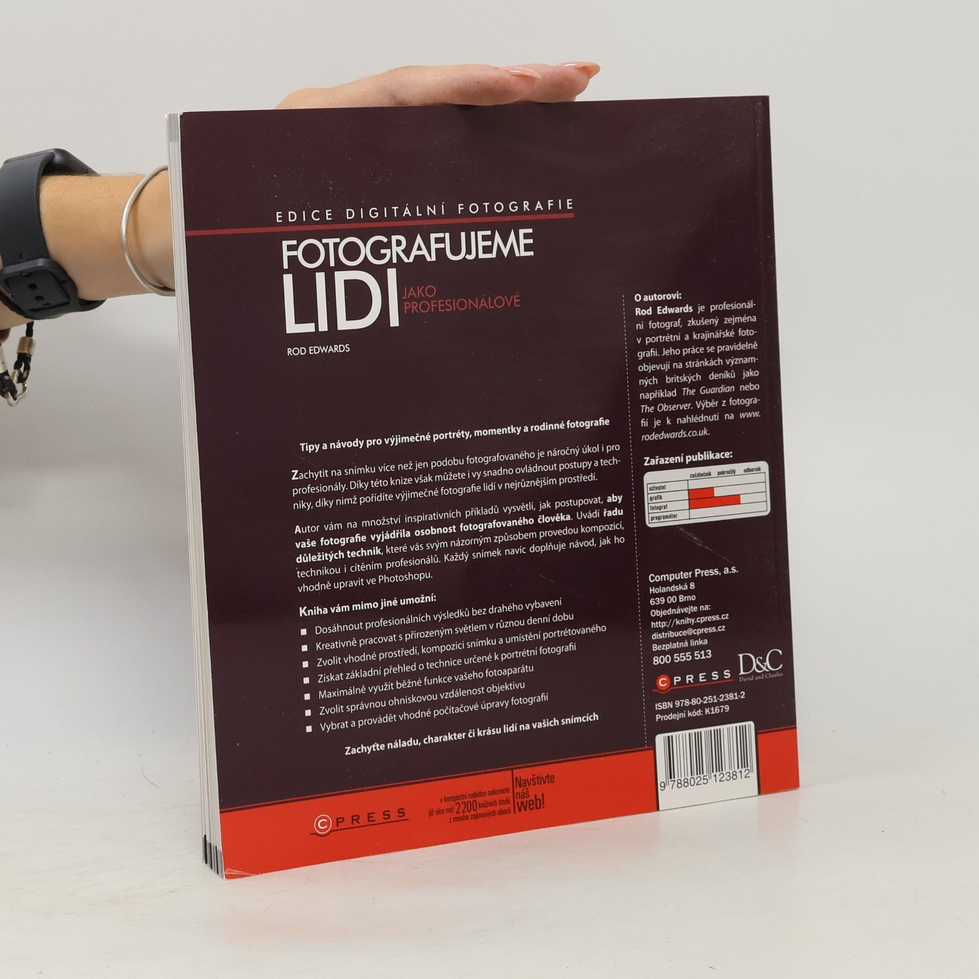 Rod Edwards Fotografujeme lidi jako profesionálové