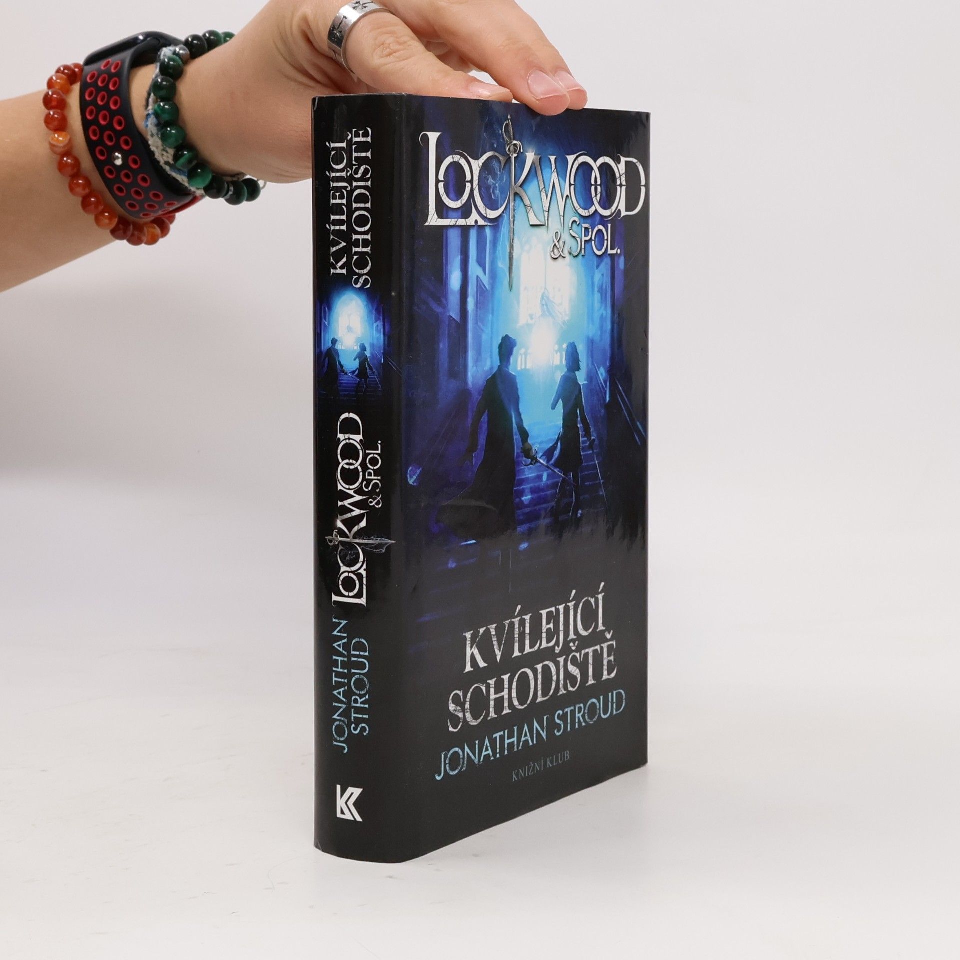Jonathan Stroud Lockwood & spol. Kvílející schodiště