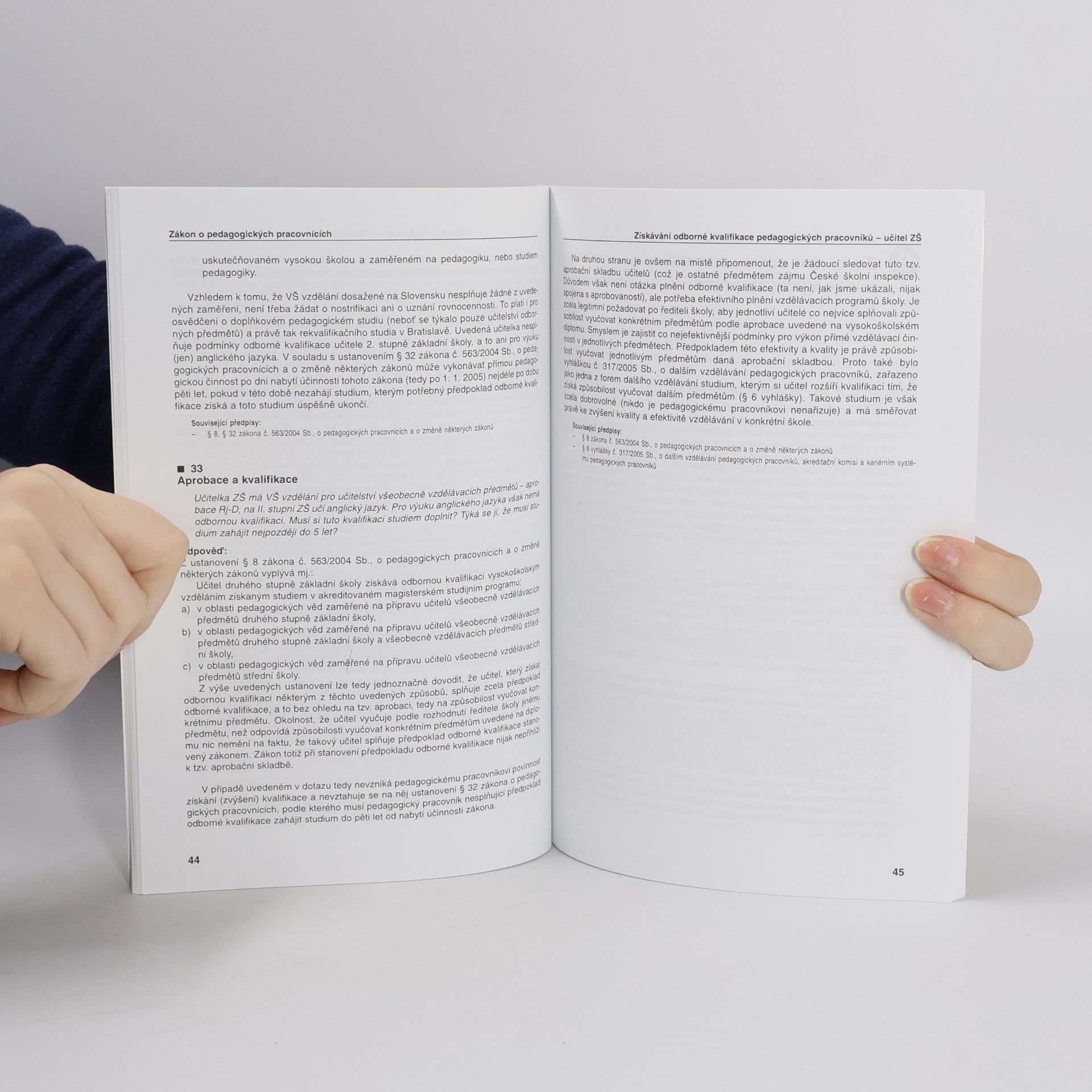 Jiří Valenta Zákon o pedagogických pracovnících v otázkách a odpovědích