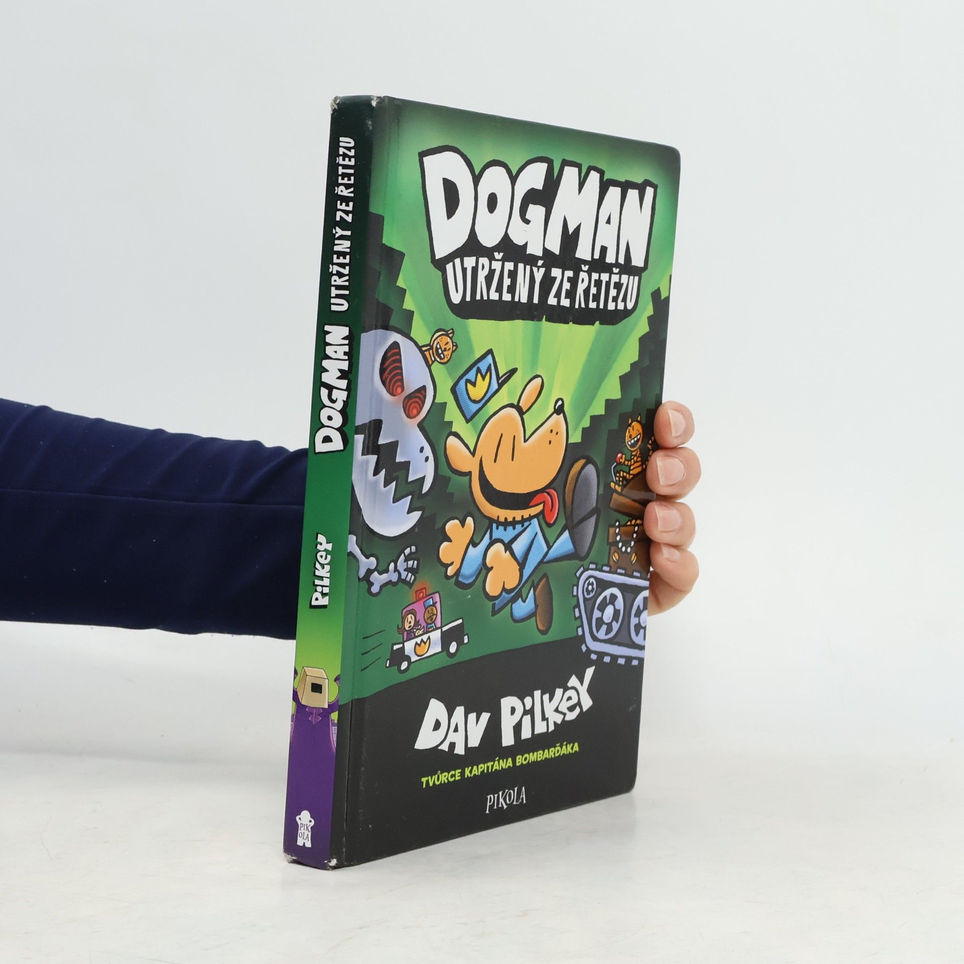 Dav Pilkey Dogman utržený ze řetězu