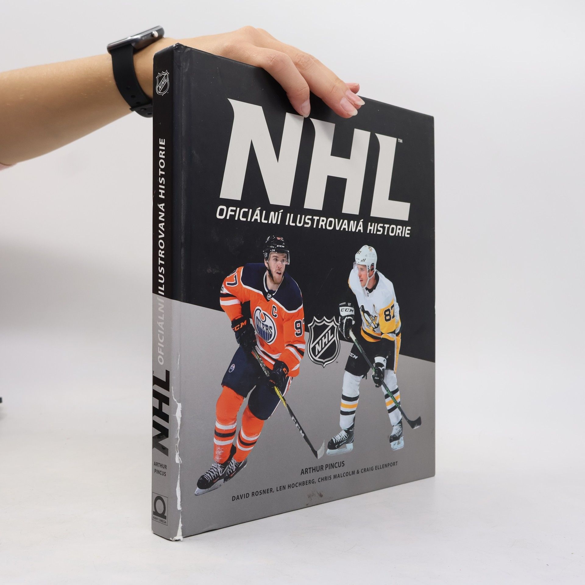 AA.VV. NHL: Oficiální ilustrovaná historie
