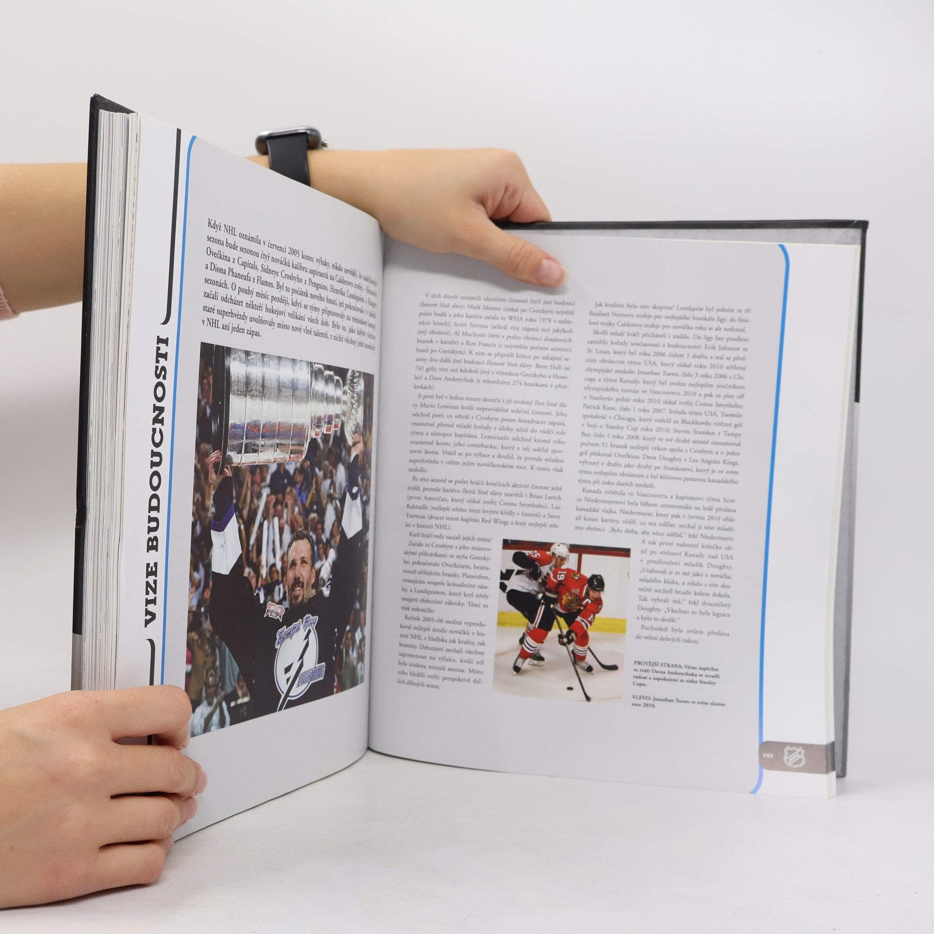 AA.VV. NHL: Oficiální ilustrovaná historie