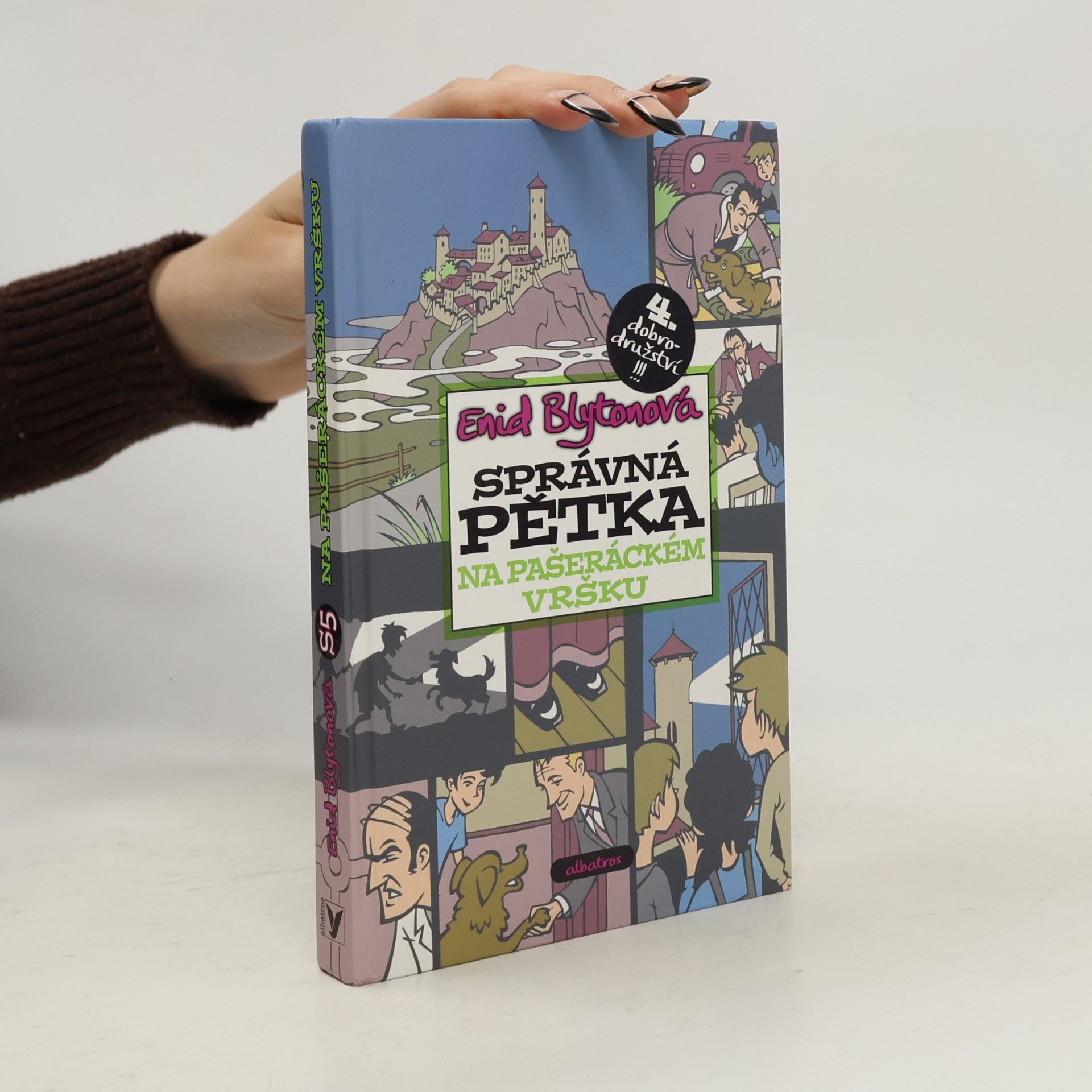 Enid Blyton Správná pětka. Na Pašeráckém vršku