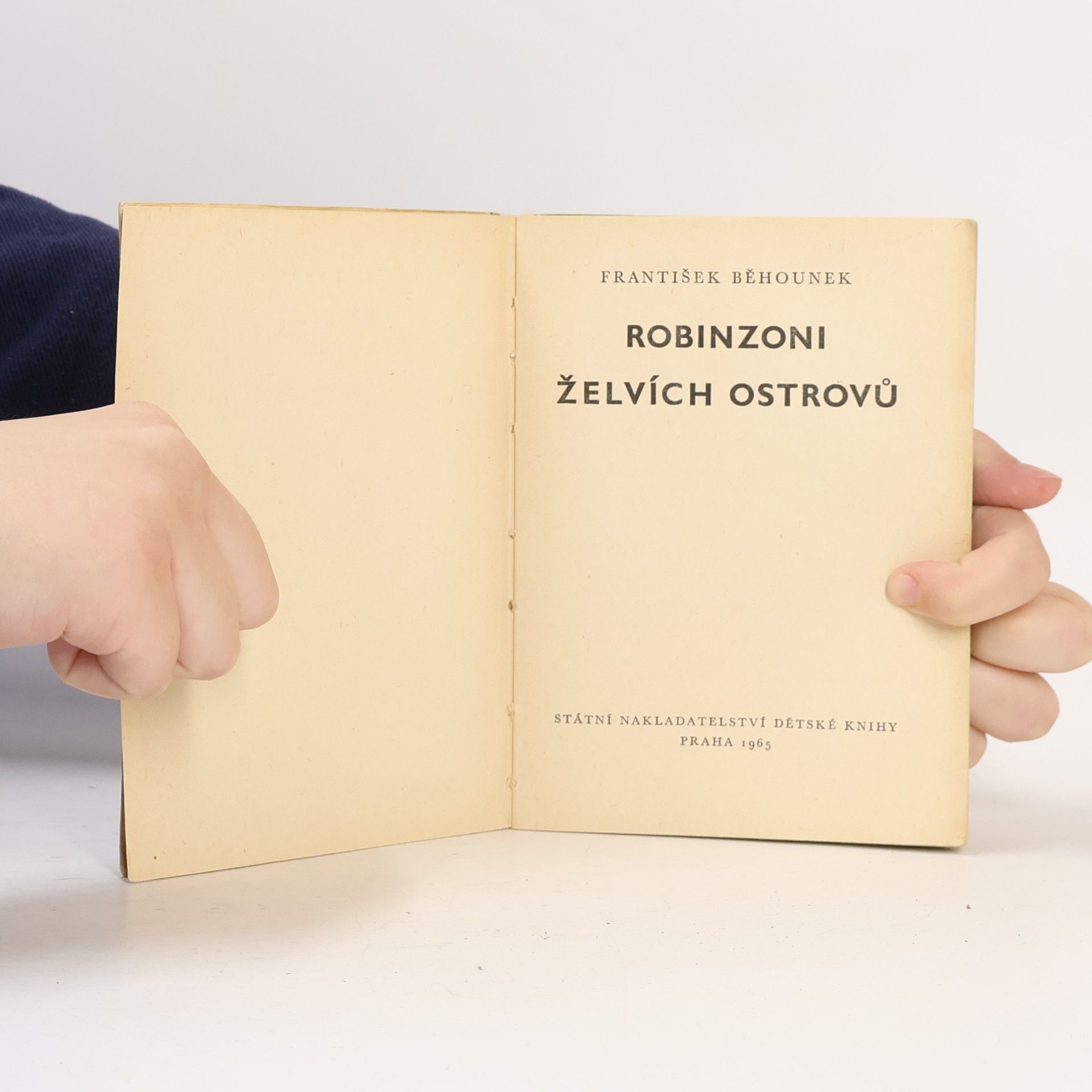 František Běhounek Robinzoni Želvích ostrovů