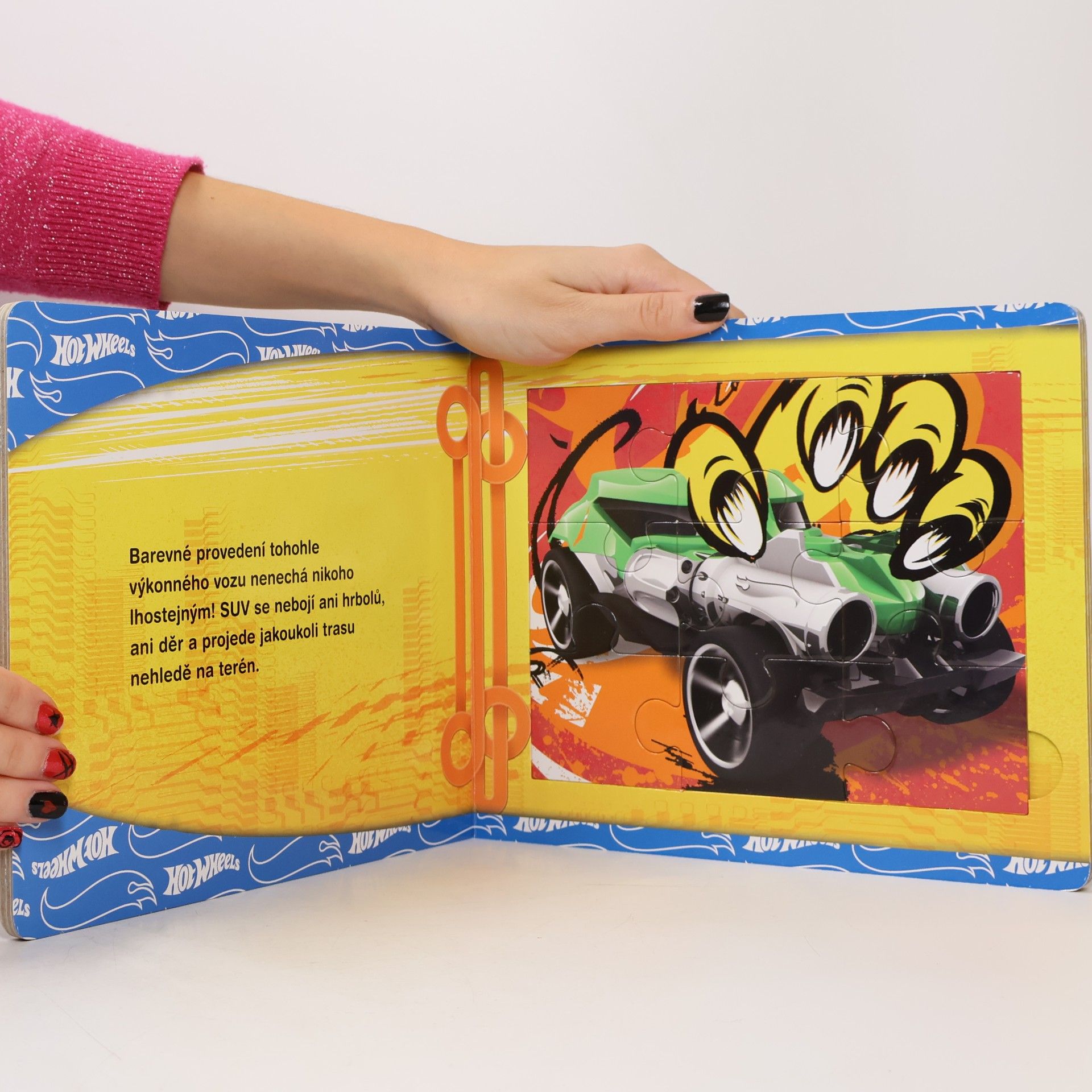 Various authors Hot Wheels - Kniha puzzle