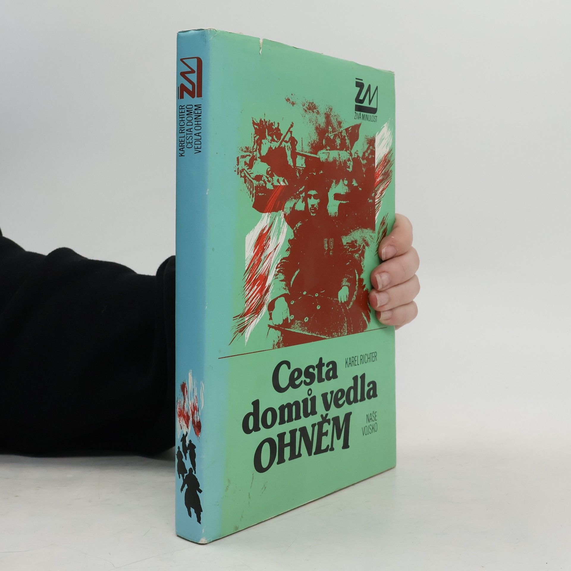 Cesta domů vedla ohněm
