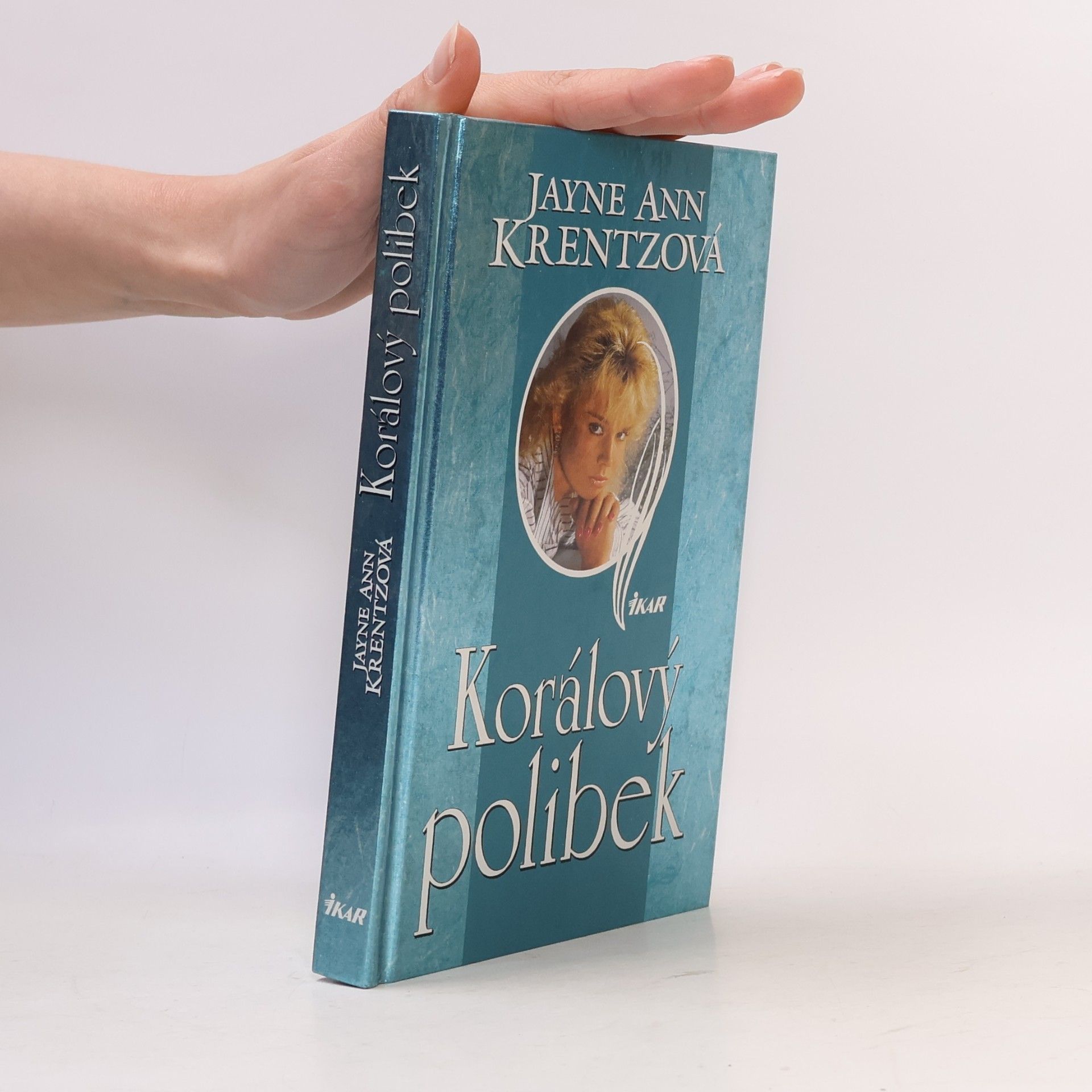 Korálový polibek