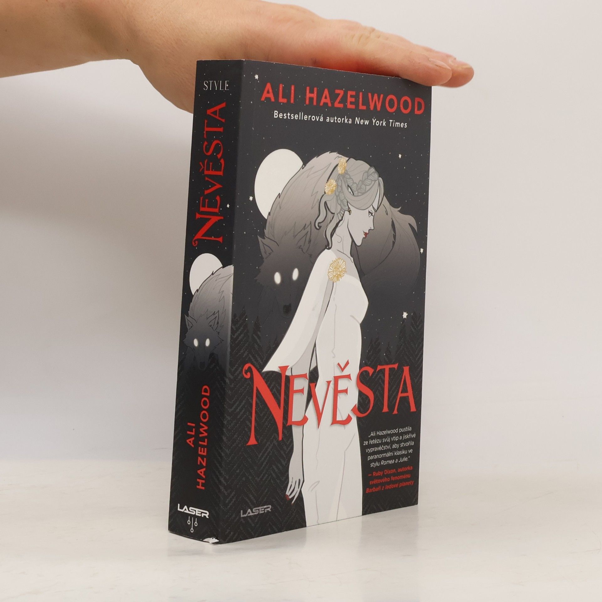 Ali Hazelwood Nevěsta