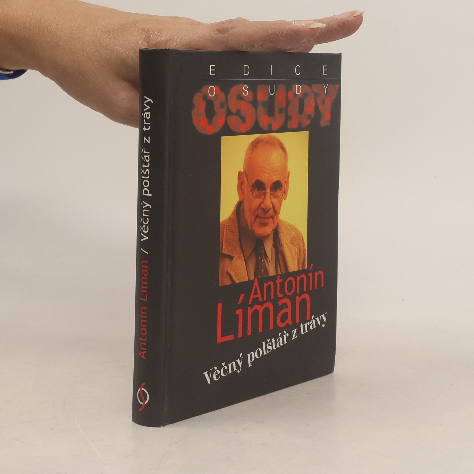 Věčný polštář z trávy