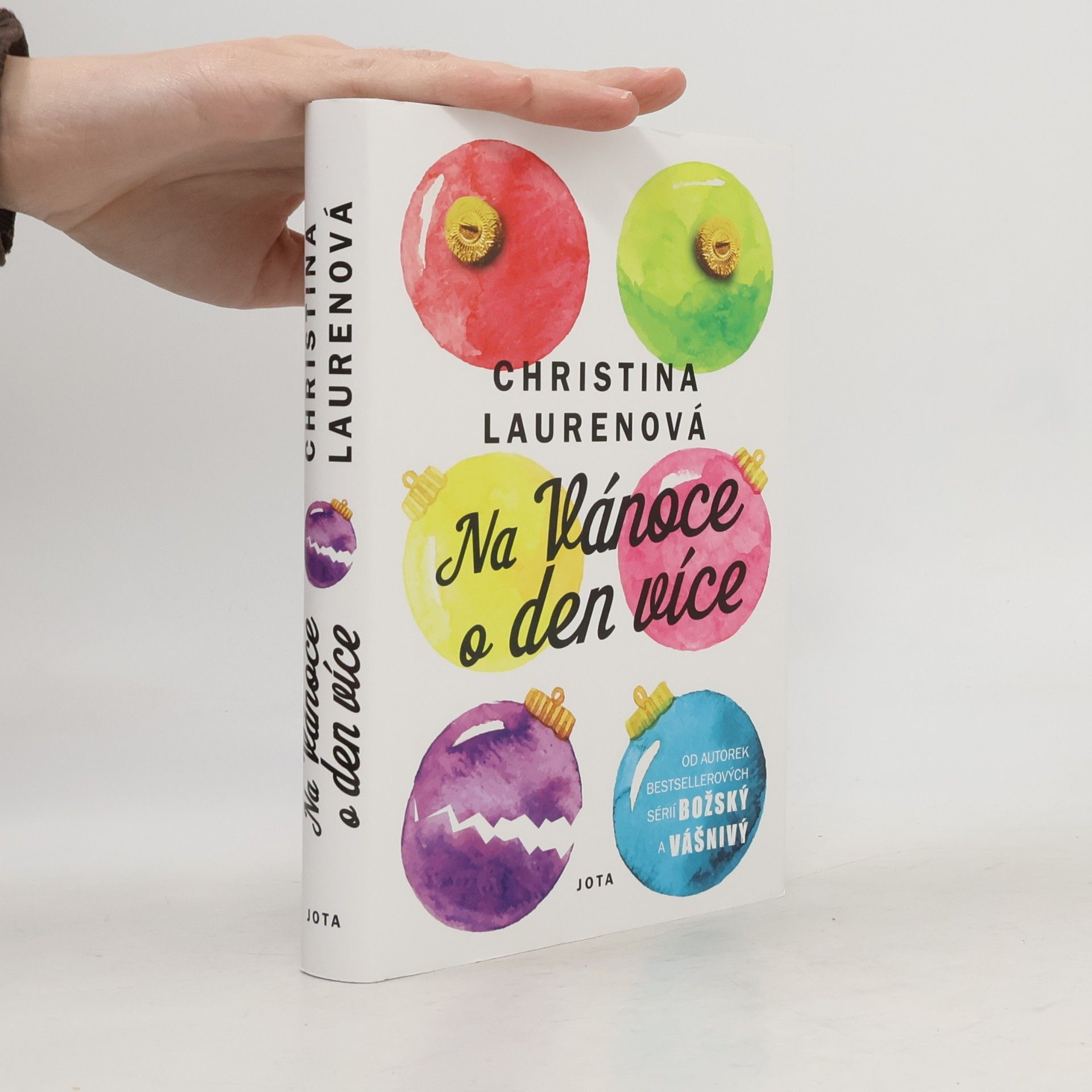 Christina Lauren Na Vánoce o den více