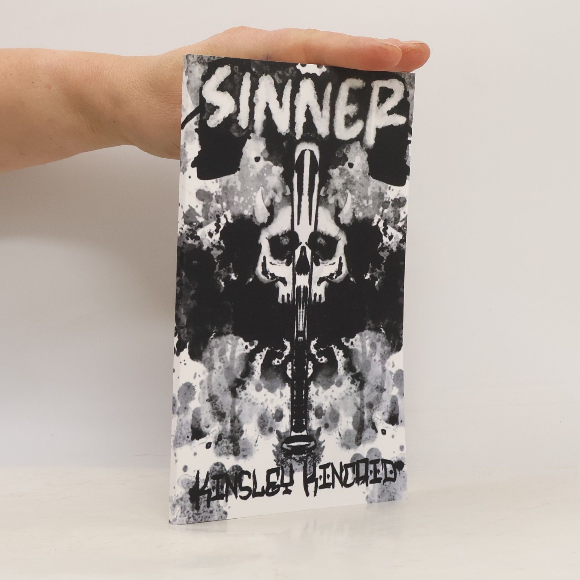 Kinsley Hinchliff Sinner