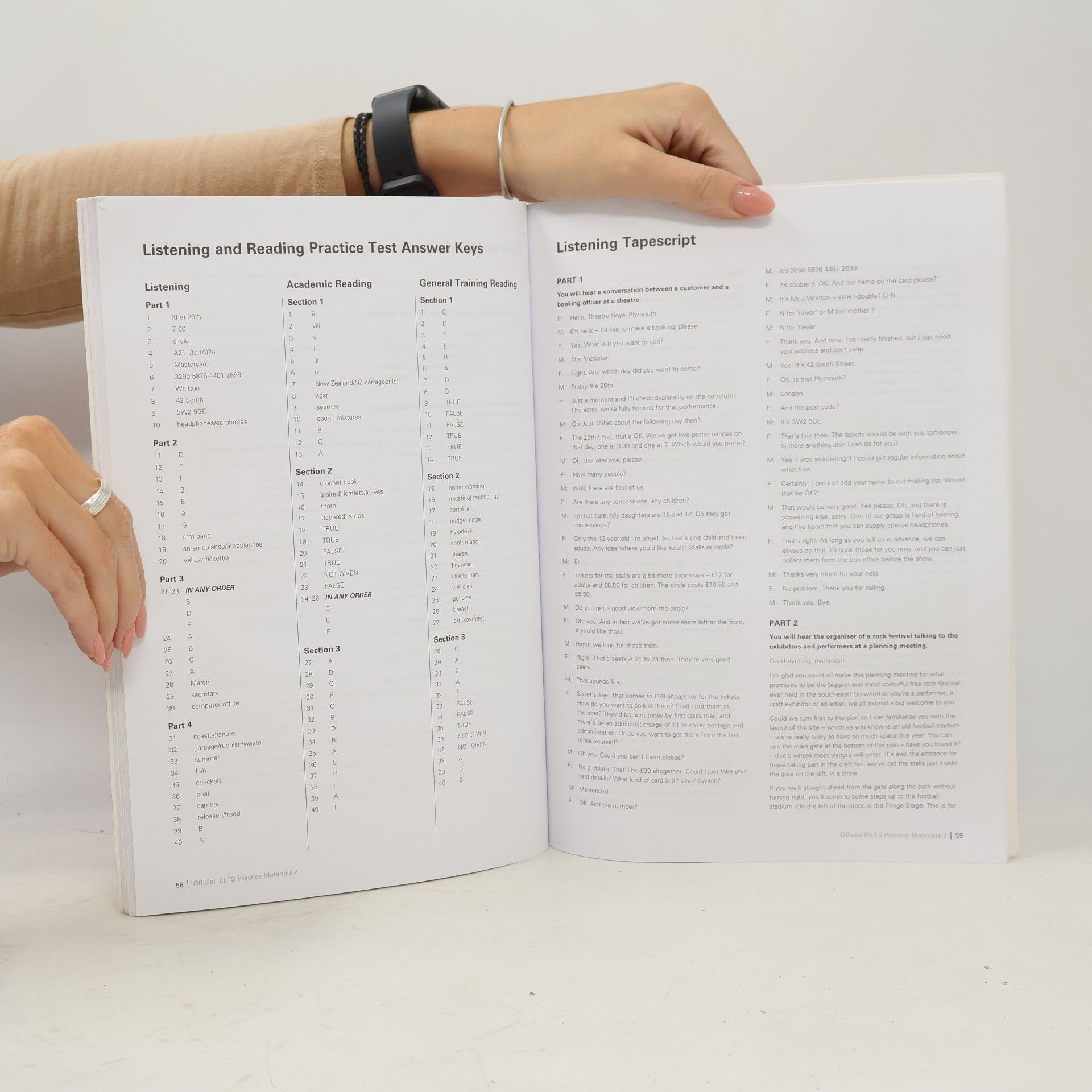 Collectif d'auteurs Official IELTS practice materials 2