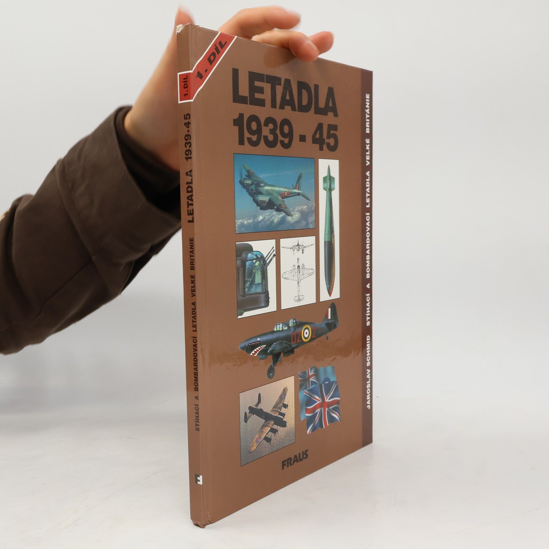Letadla 1939-45. Stíhací a bombardovací letadla Velké Británie. 1. díl.